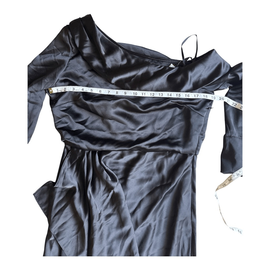 Xscape Evenings Off-the-Shoulder Long Sleeve Satin Gown in black Size 10