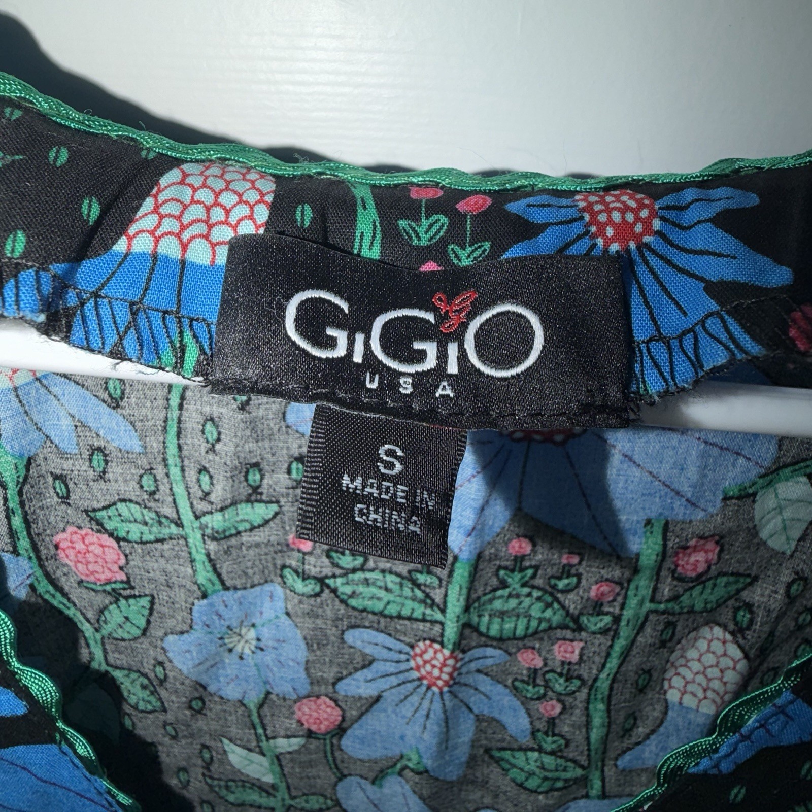 Gigio Floral V-Neck Dress Size S