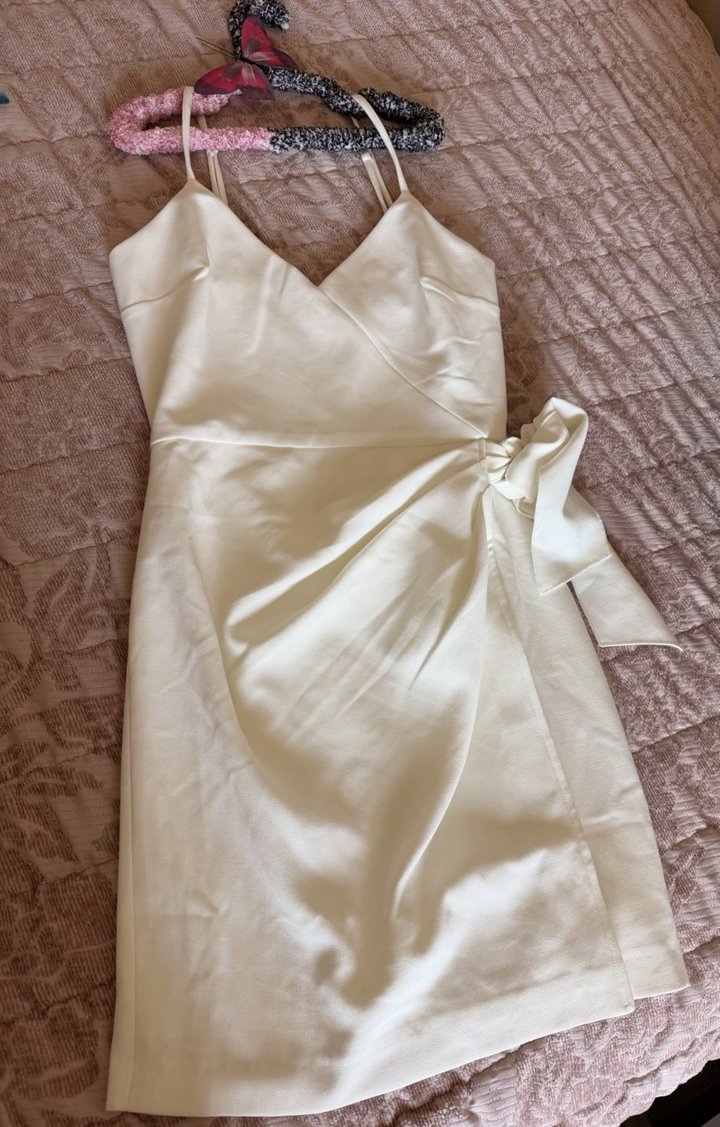 French Connection White Satin Wrap Mini Dress Sz 0 V-Neck Bow Zip Straps