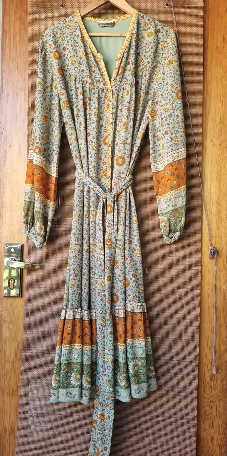 🦋Spell And The Gypsy L Lady Untamed Button Thru Gown With Tie EXC