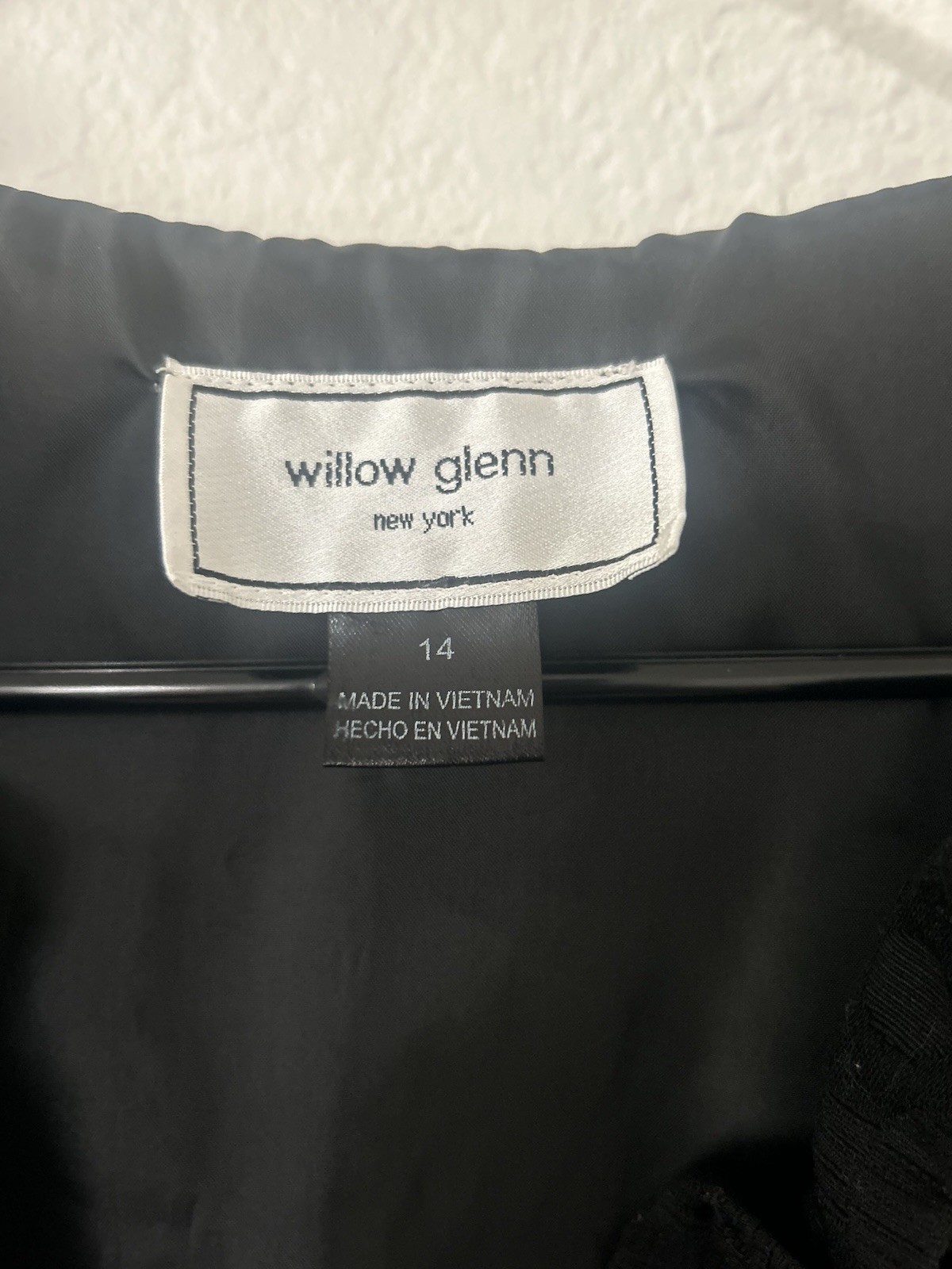 Willow Glenn Black Sleeveless Ruffle Sheath Dress V-Neck Zip Size 14