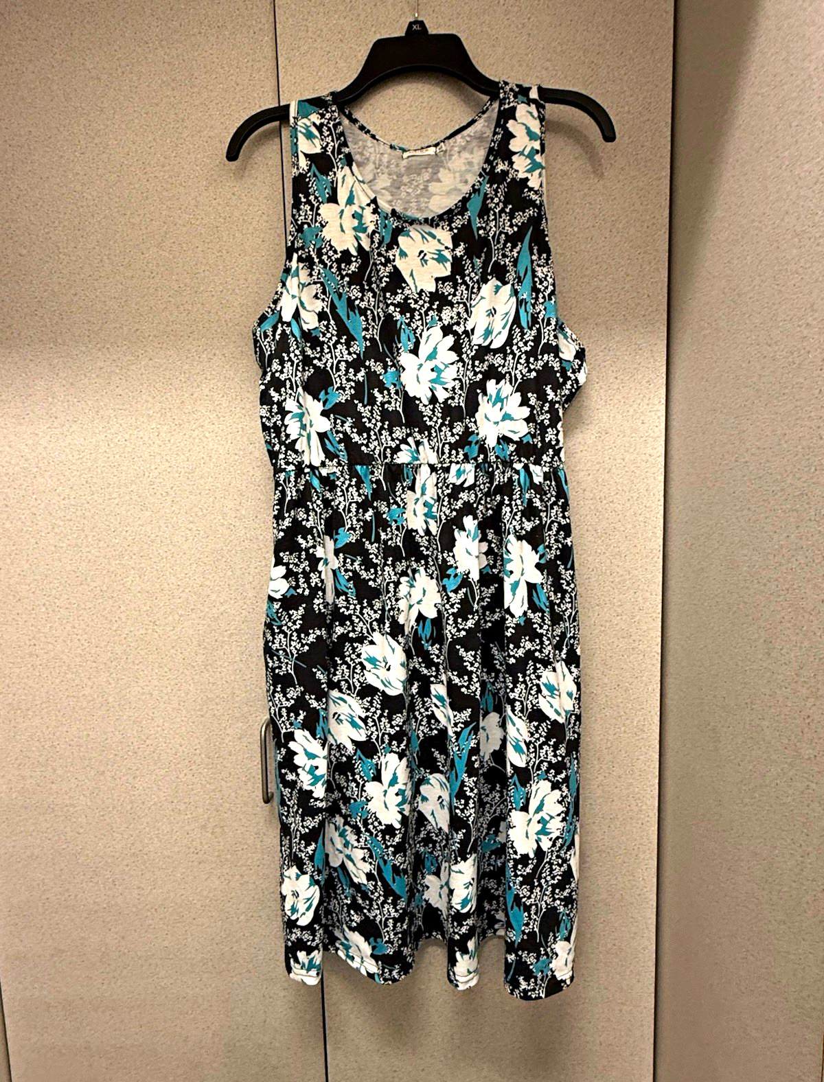 OURS Women’s M Sleeveless A-Line Floral Dress Round Neck Knee Length Black/Blue