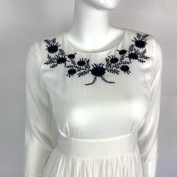 Mod Ref Midi Dress Small White Embroidered Boho Resort Beach Bridal Casual