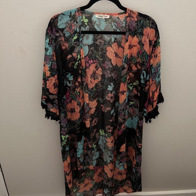 Wishful Park Kimono Size Medium