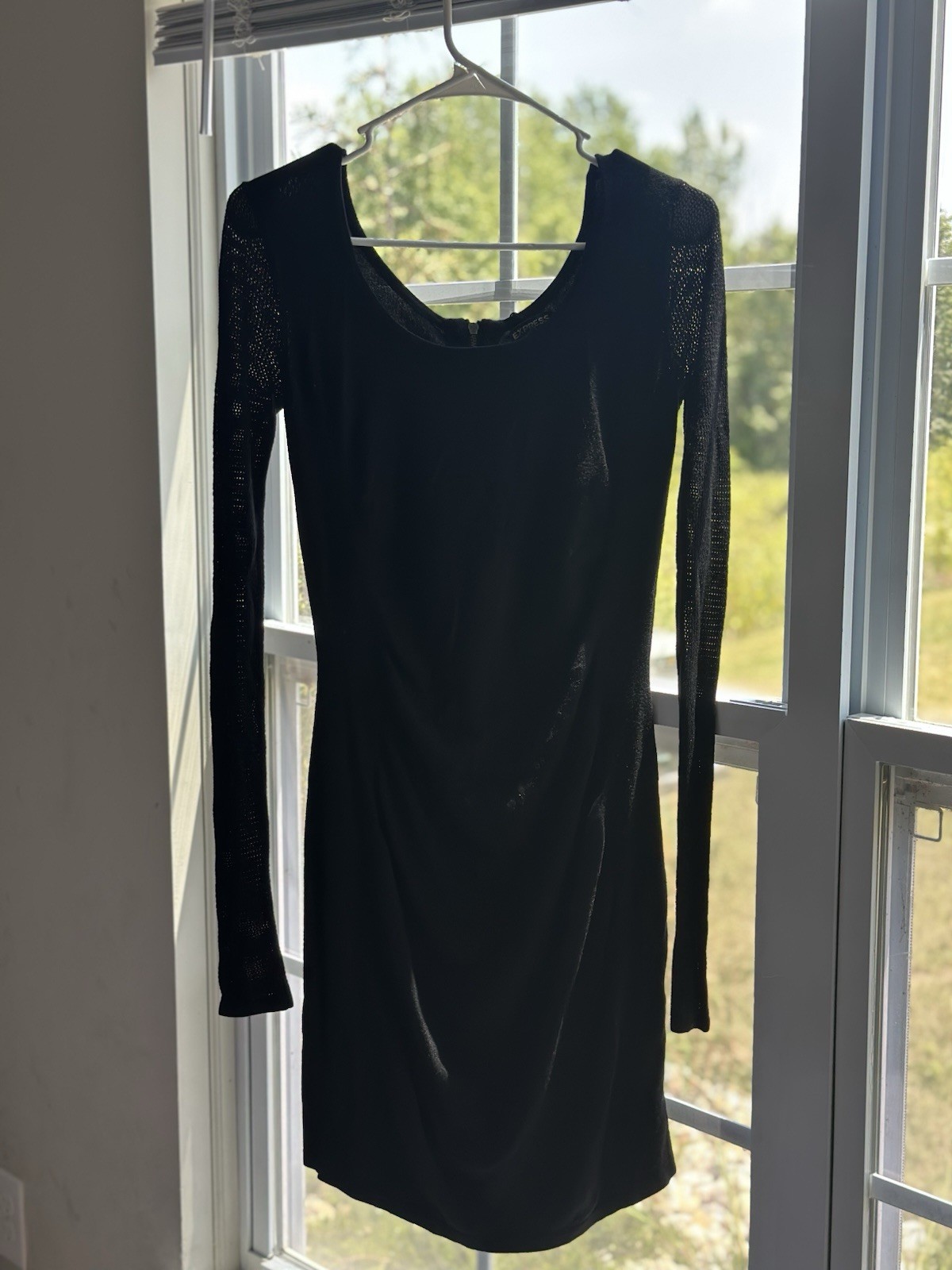 Women’s Black Bodycon Mini Dress Scoop Neck Sheer Mesh Long Sleeve Zip M