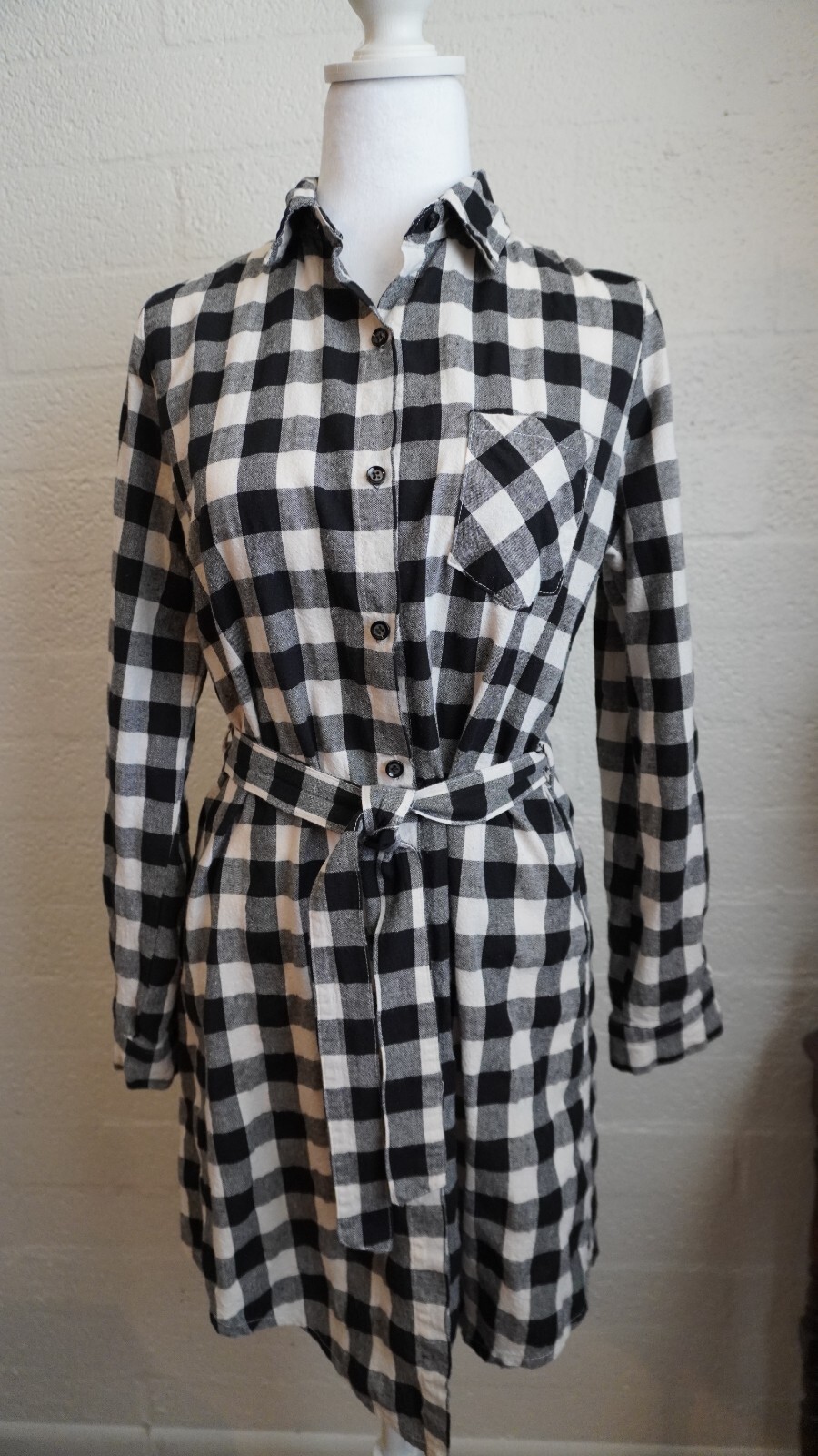 Wanna B, Women’s Shirt Dress, Black and White checkered pattern, Size Medium