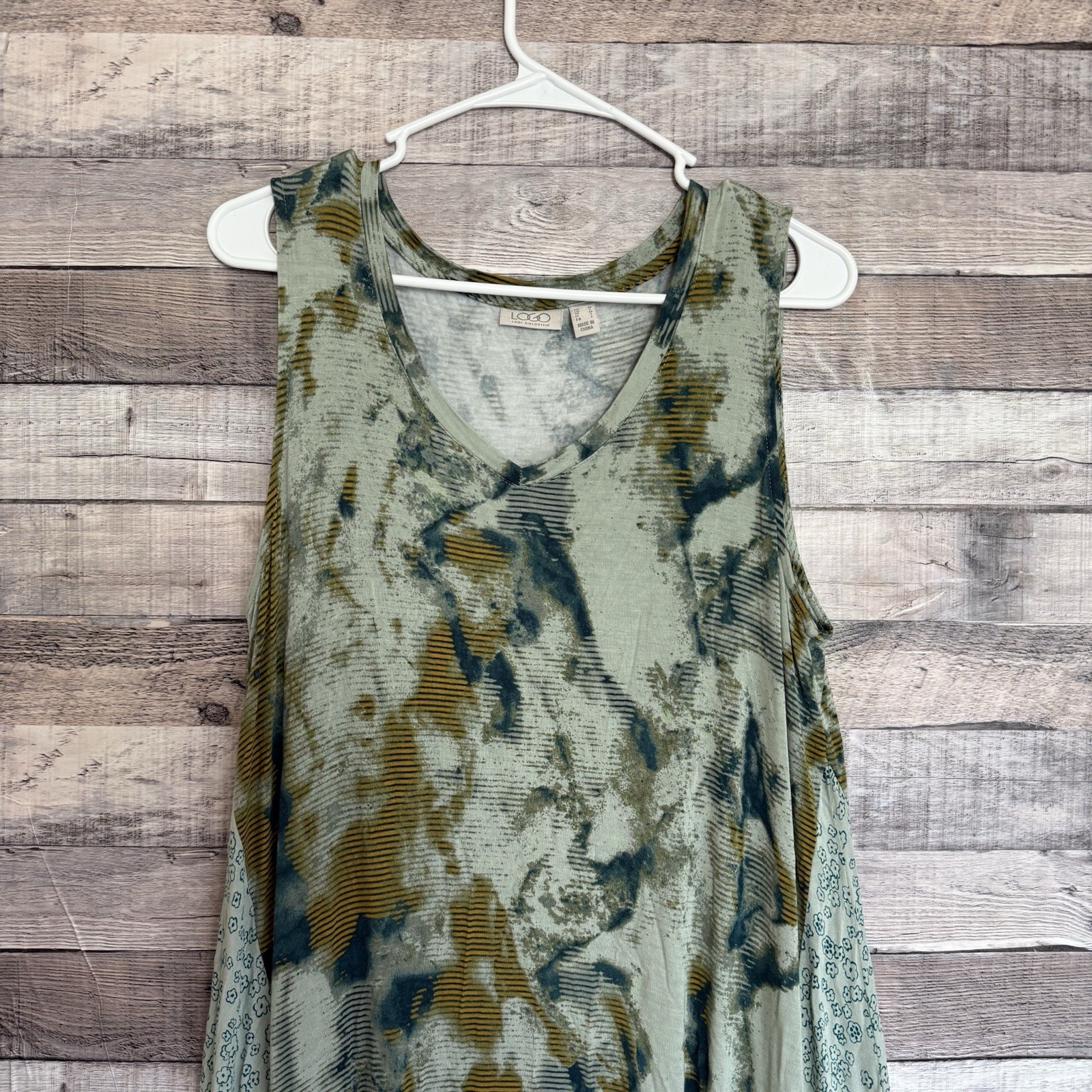 LOGO By Lori Goldstein Floral Maxi Dress M Sleeveless Stretch Pockets Green