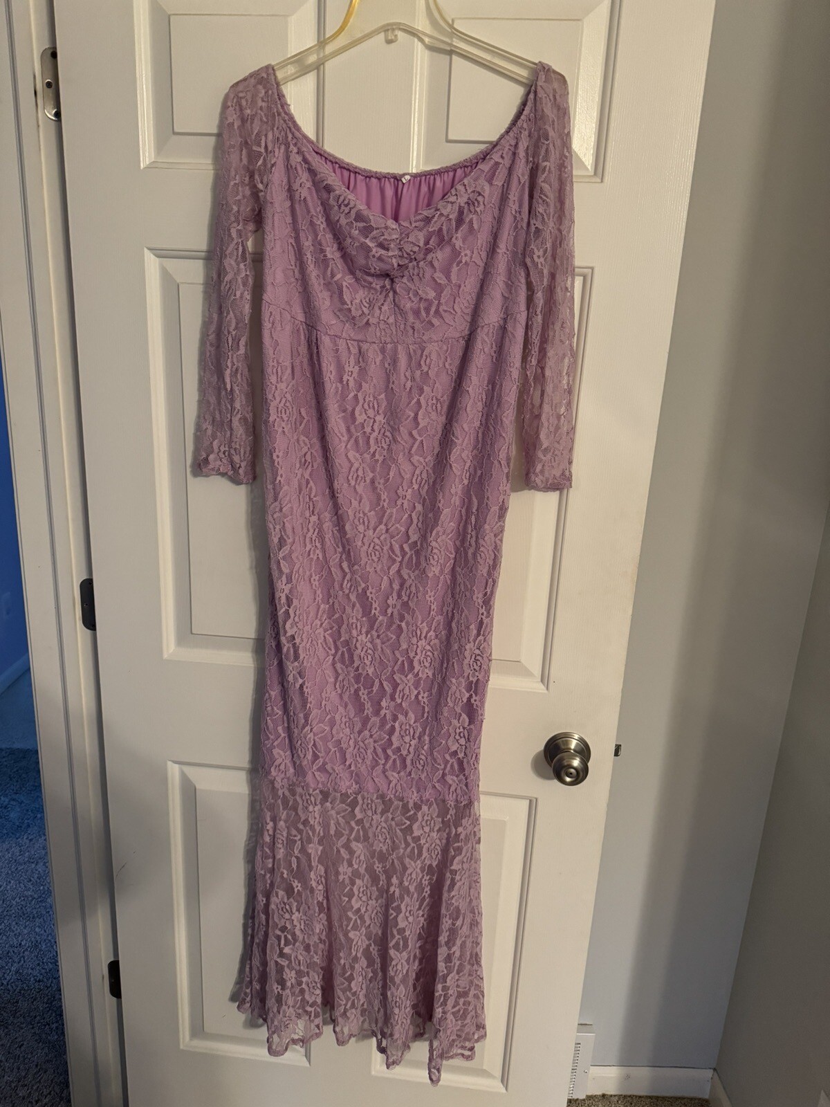 Long Purple Lace Maternity Photo Shoot Dress Size L – NWOT