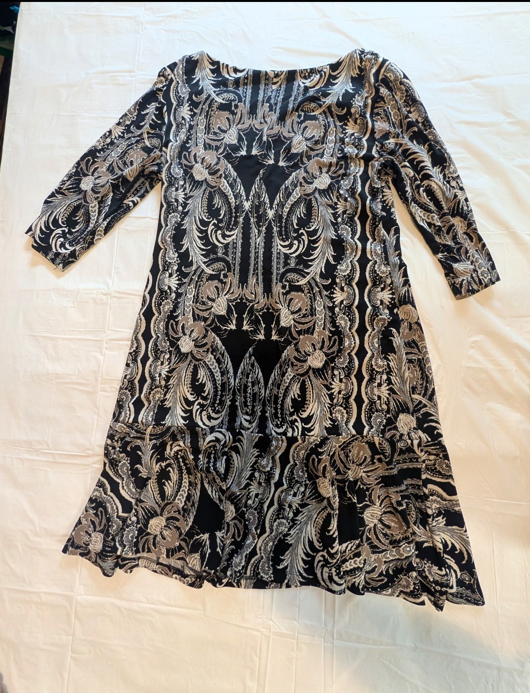 Connected Apparel Knee Length Sheath SS Stretch Dress Black Taupe White Womens 8