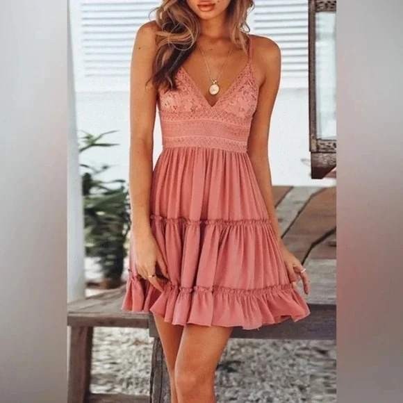 Dusty Rose Crochet Lace Tiered Mini Dress Medium NWT Flowy Boho