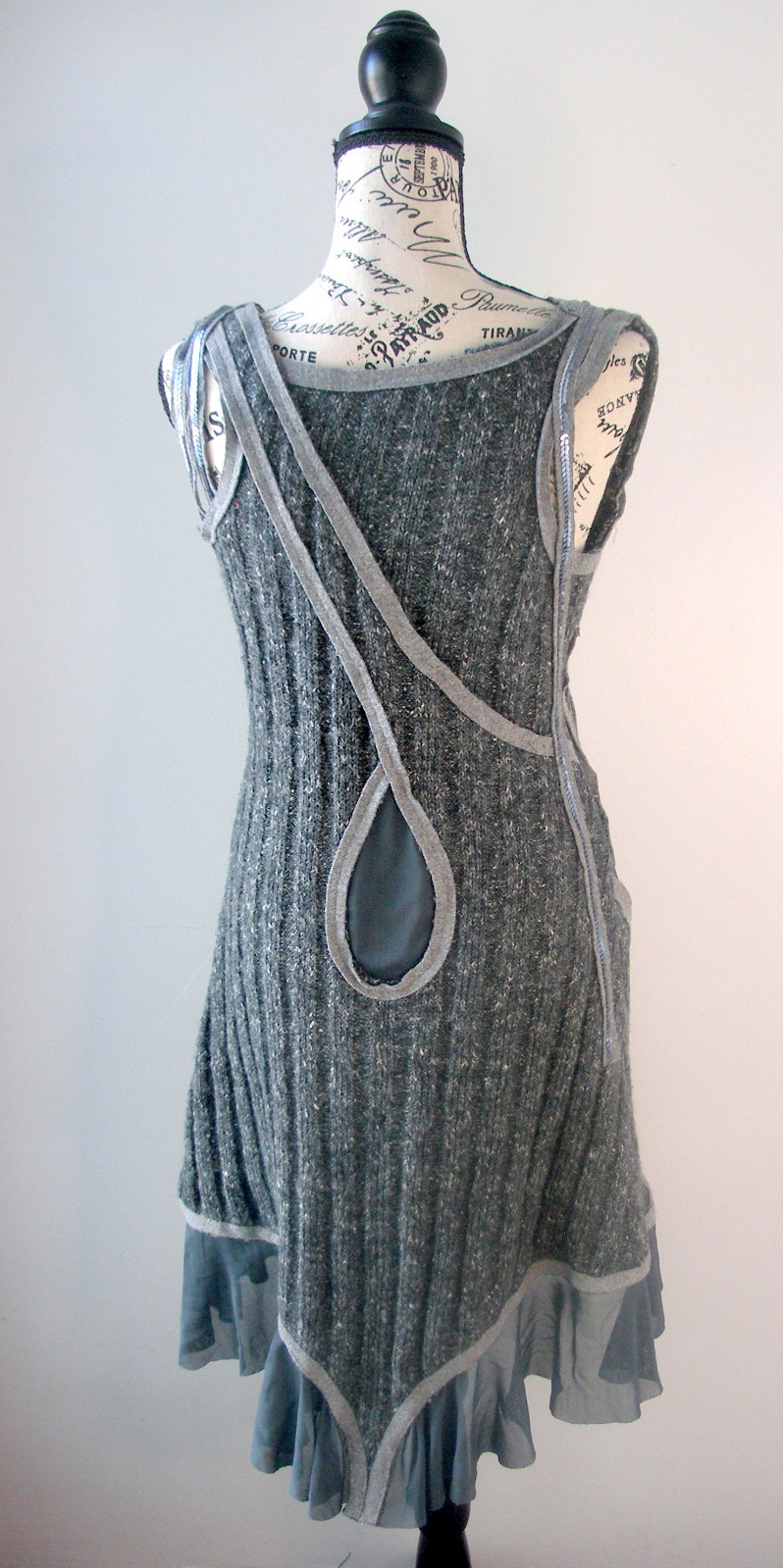 Radzoli Gray Knit Dress with Sequin Details and Ruffle Hem Boho Artsy Large
