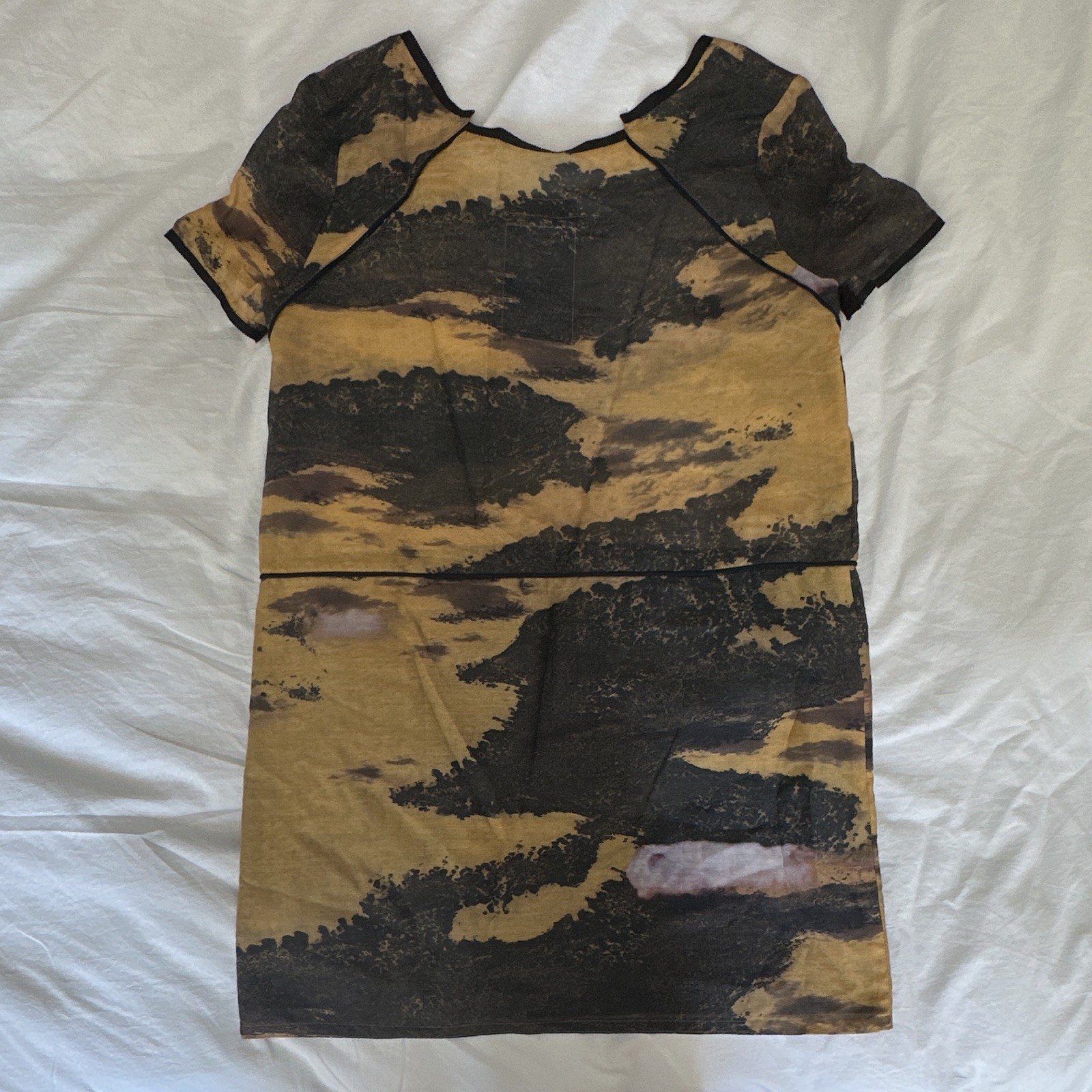 Heimstone Thunderbird Abstract Print Shift Dress Tan/Black Square Neck Short 2