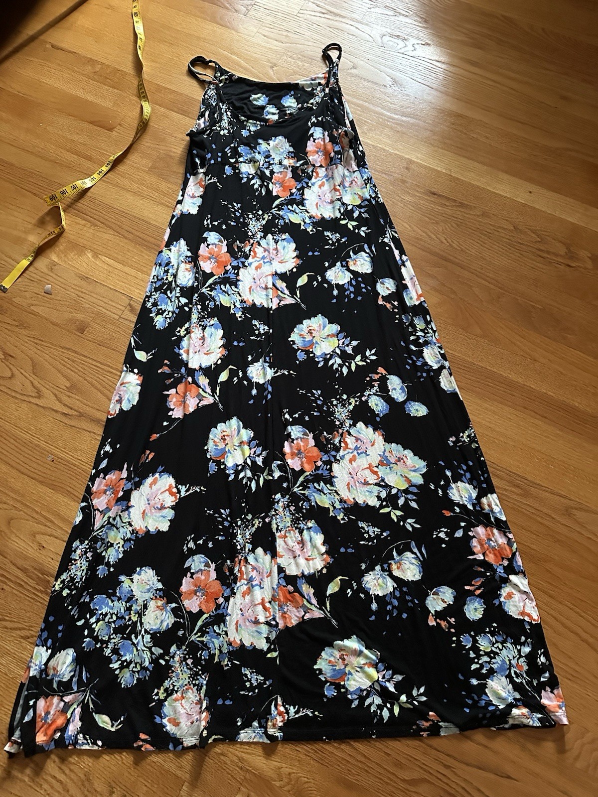 Black Multicolor Floral Maxi Dress Scoop Neck Spaghetti Strap Side Slit M