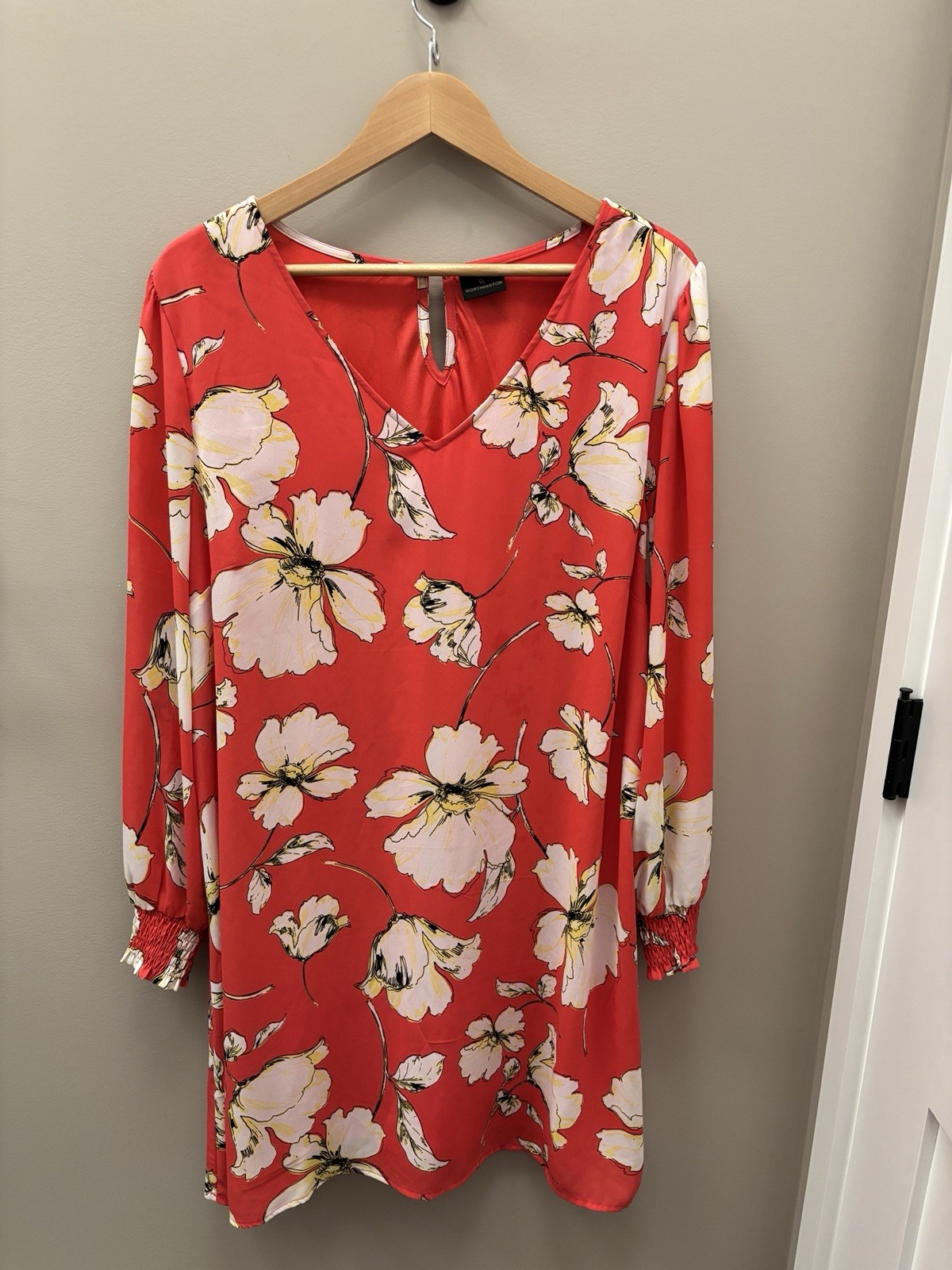 WY Worthington women’s dress XL V-neck shift red floral