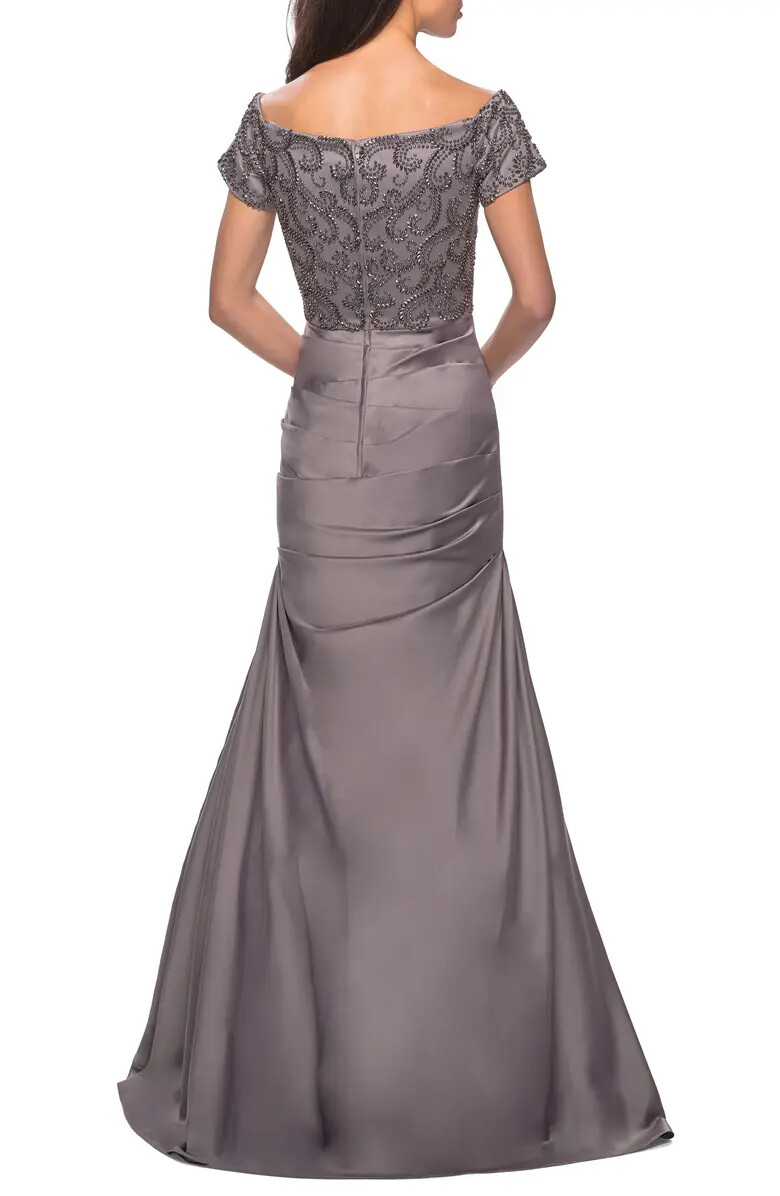 La Femme Silver Off the Shoulder Beaded Satin Trumpet Gown Dress Size 20 $488