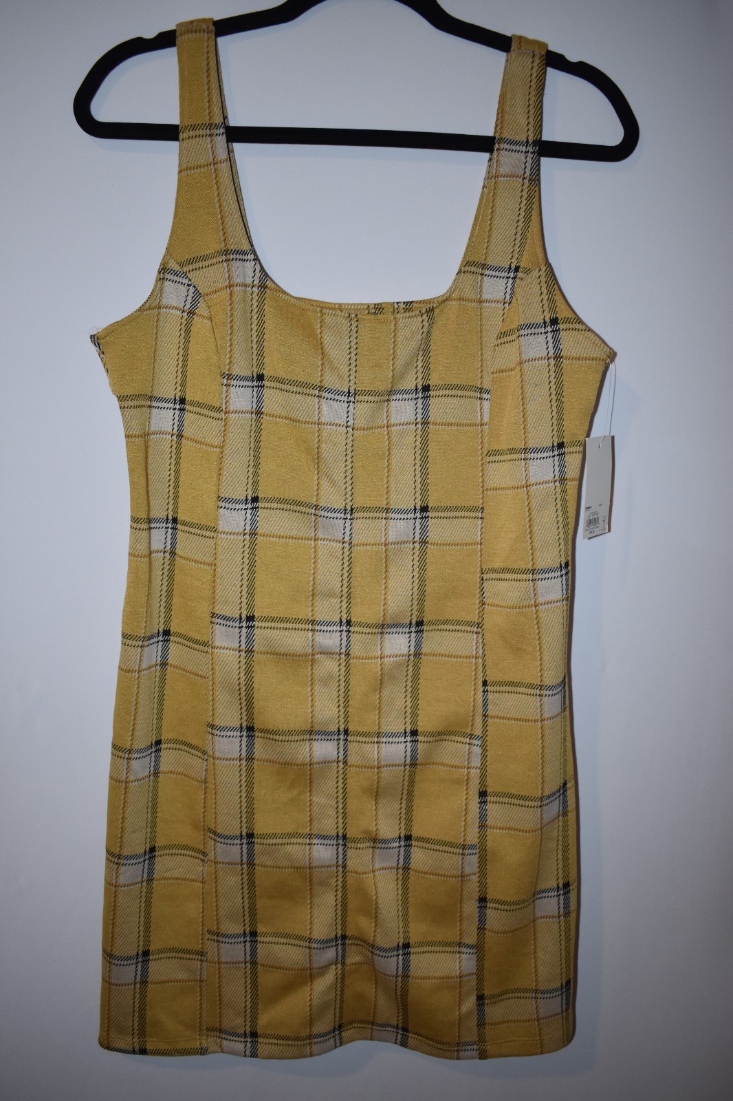 SO Gold & Black Plaid Women’s Dress Open Back Size Large