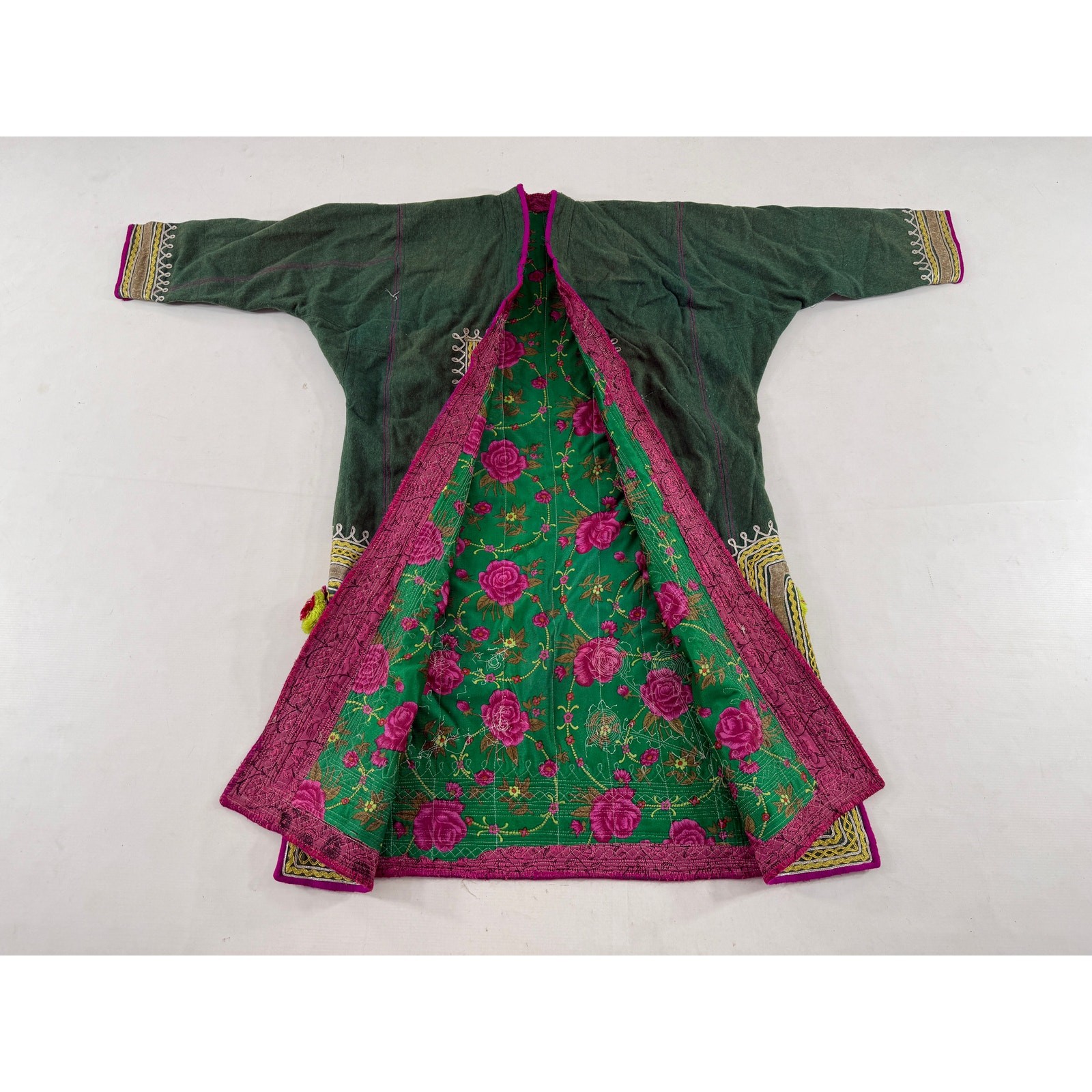 Vintage Afghan Embroidered Tribal Wool Ethnic Chapan