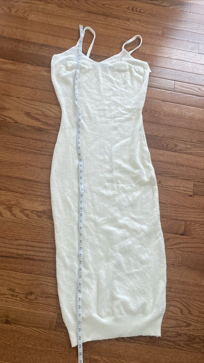 Plus Size Women’s Cream Maxi Sweater Dress Minimalist Boho Chic Y2K Fall Winter