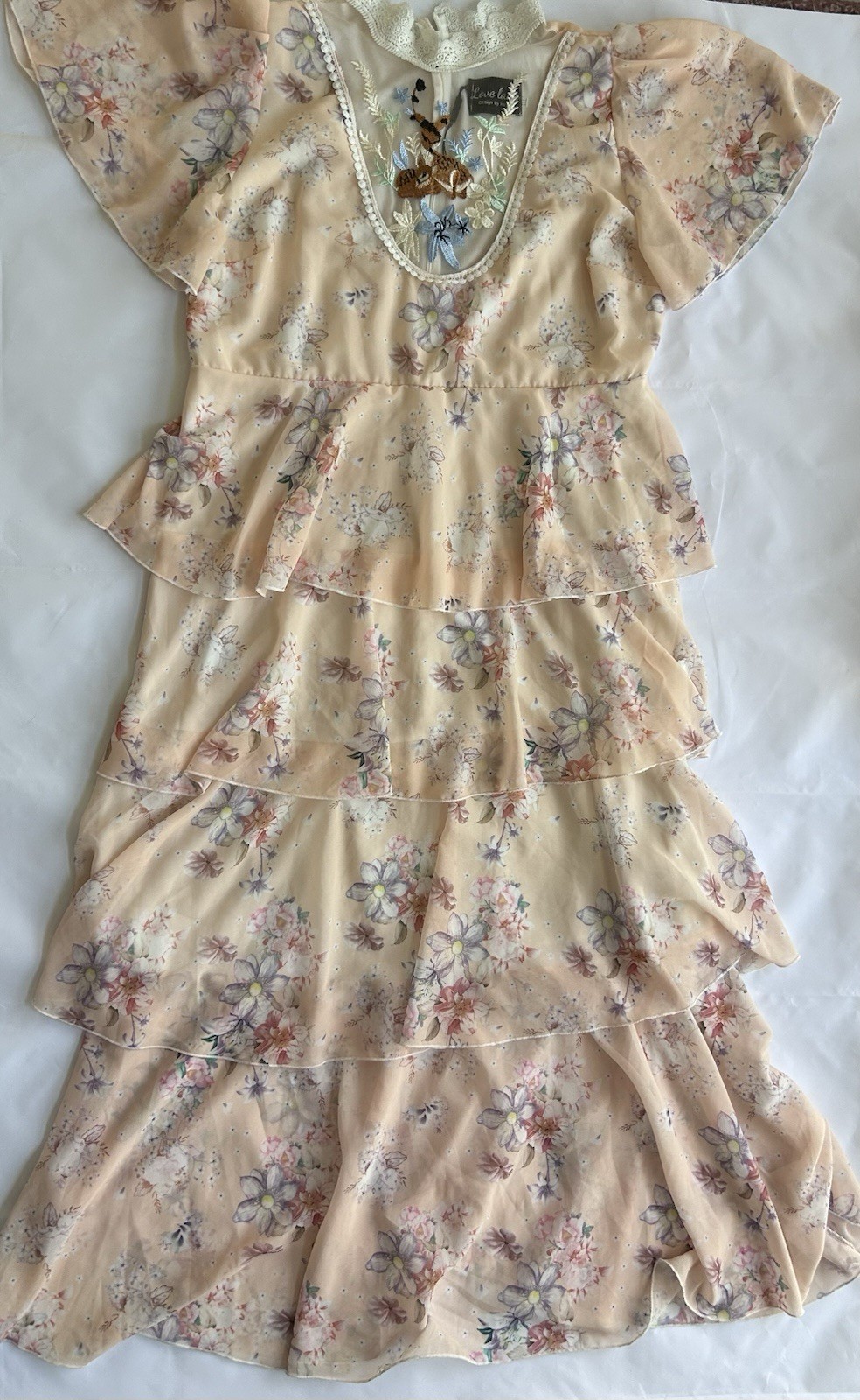Love Lady Beige Floral Chiffon Midi Dress V-Neck Flutter Sleeve Lace M
