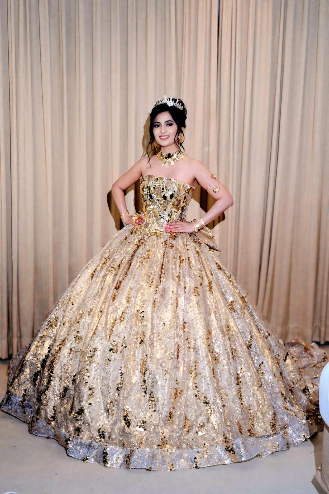 amabella Gold Sequin Ballgown Off Shoulder Strapless Long Dress Size 4