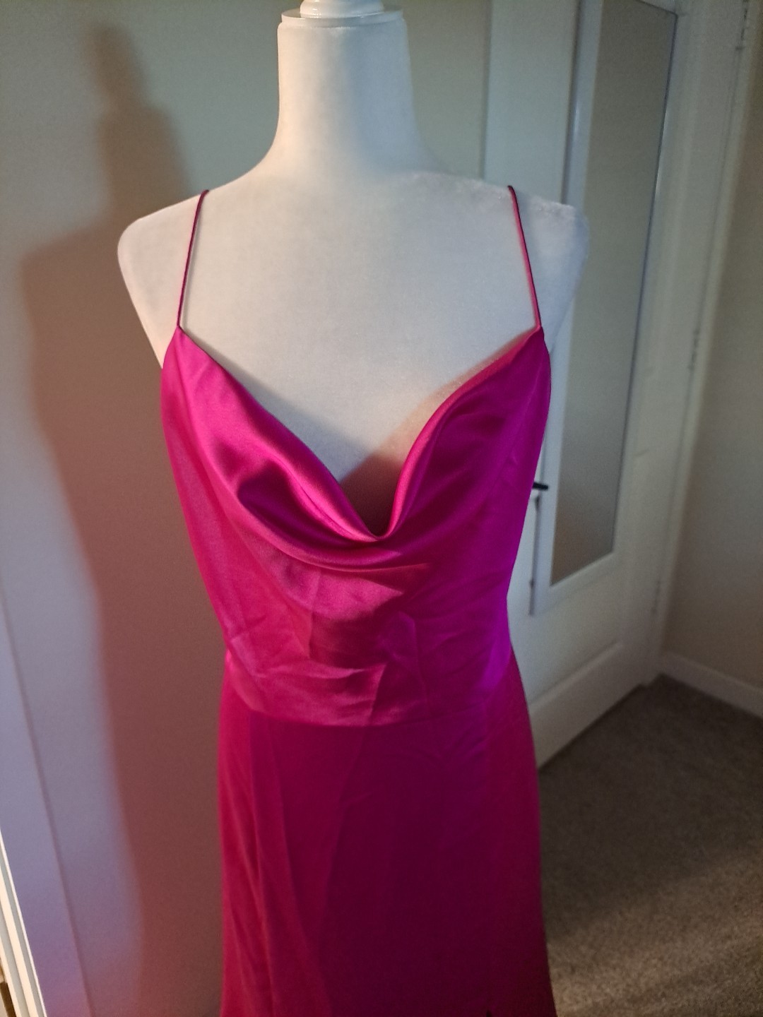 Amsale Chloe Dress Fushia Sz 18 NWT (Minor Spot On Hem See Last Picture) #185