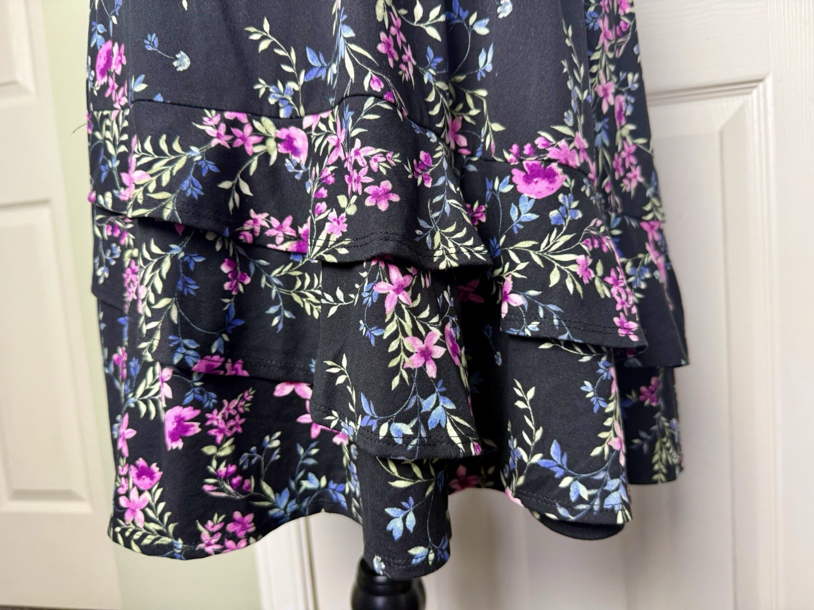 New FORTUNE+IVY Boho Black Floral Puff Sleeve Faux Wrap Comfy Dress Women Size S