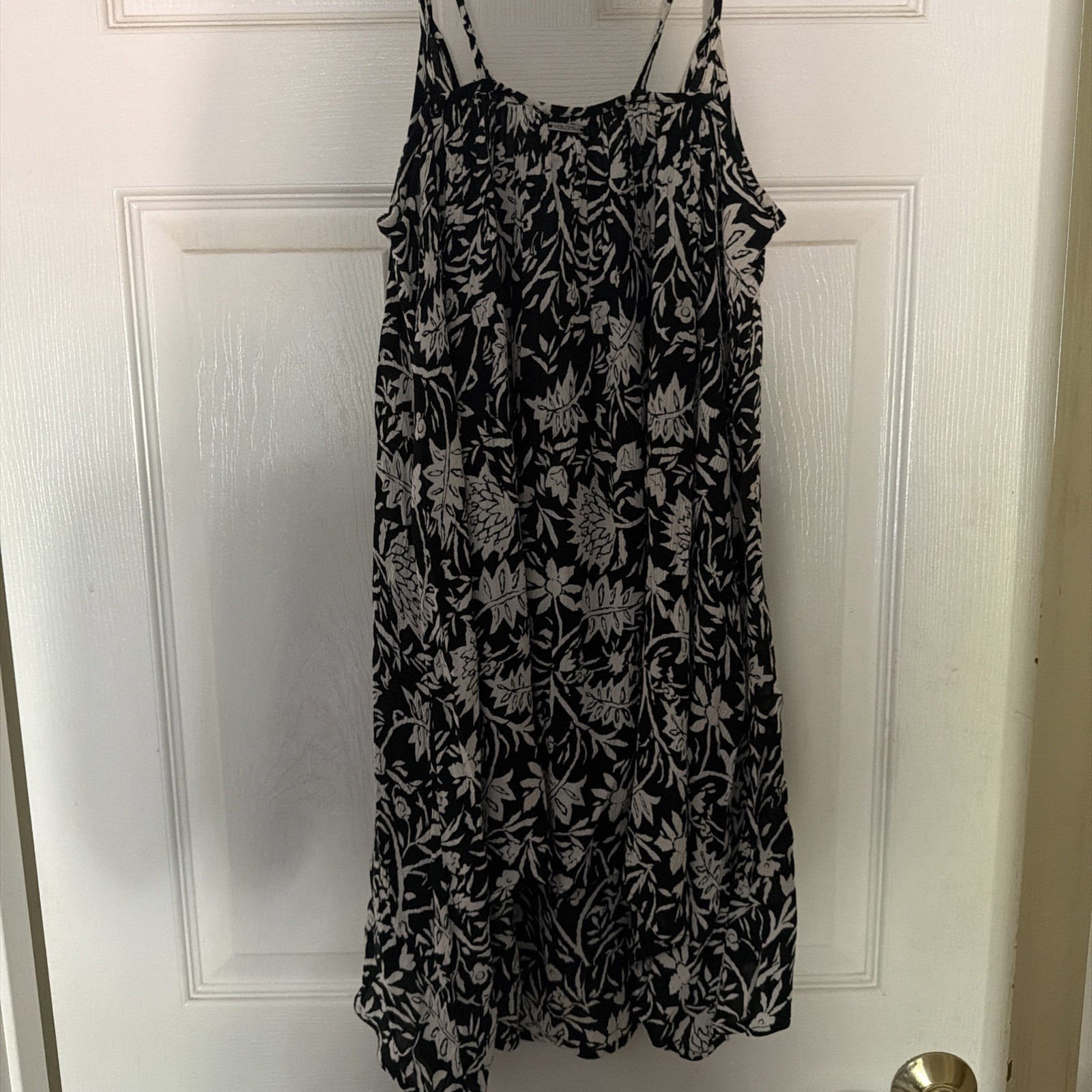 NWT Volcom Beach Cami mini black white cover up dress