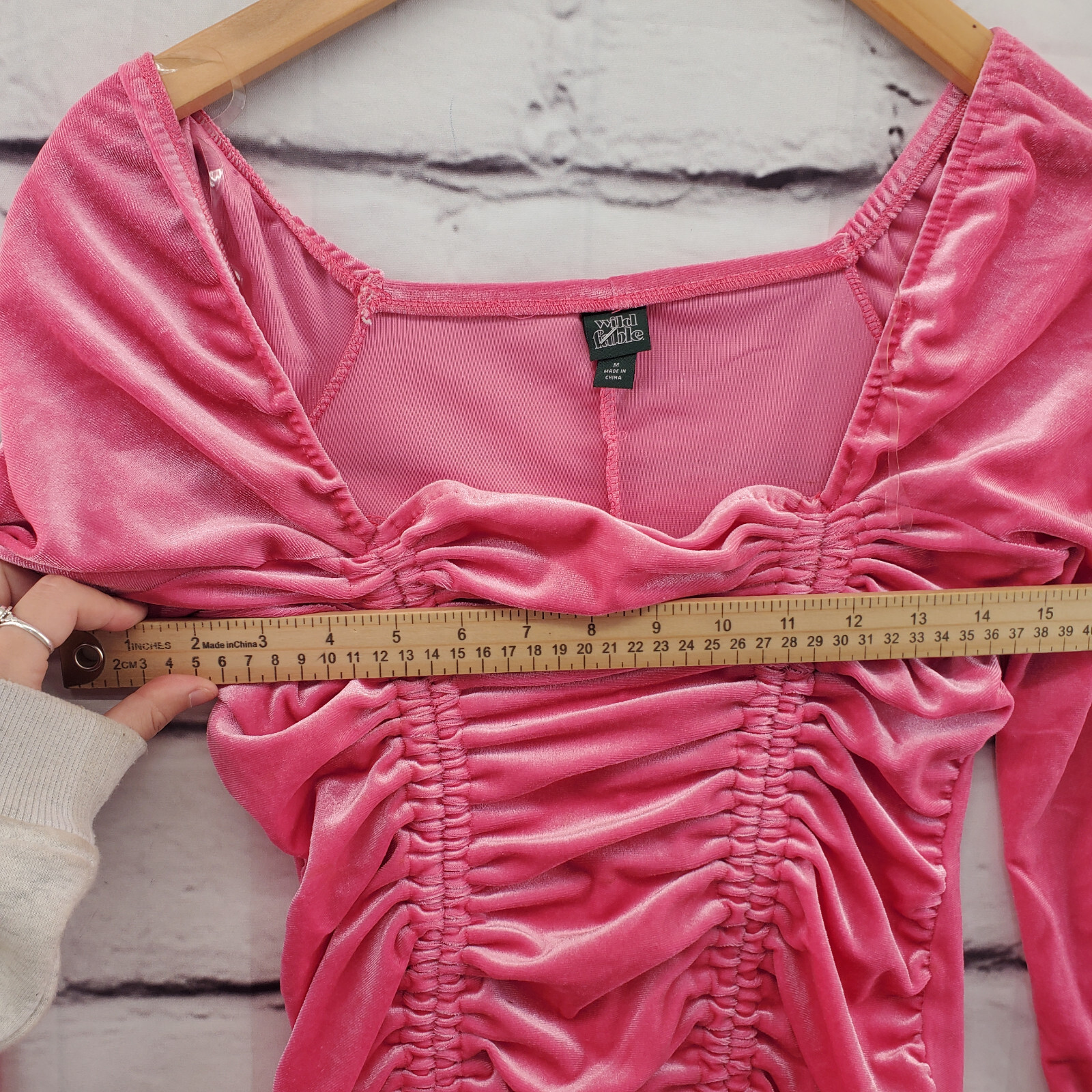 WILD FABLE A-Line Dress Womens Medium Ruched Velvet Pullover Mini Bodycon Pink