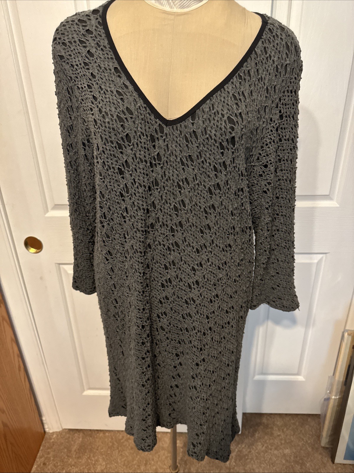 Cut Loose Dress Xl knit Lace Lined Long Sleeve V-Neck Shark’s Tale Hem Tunic