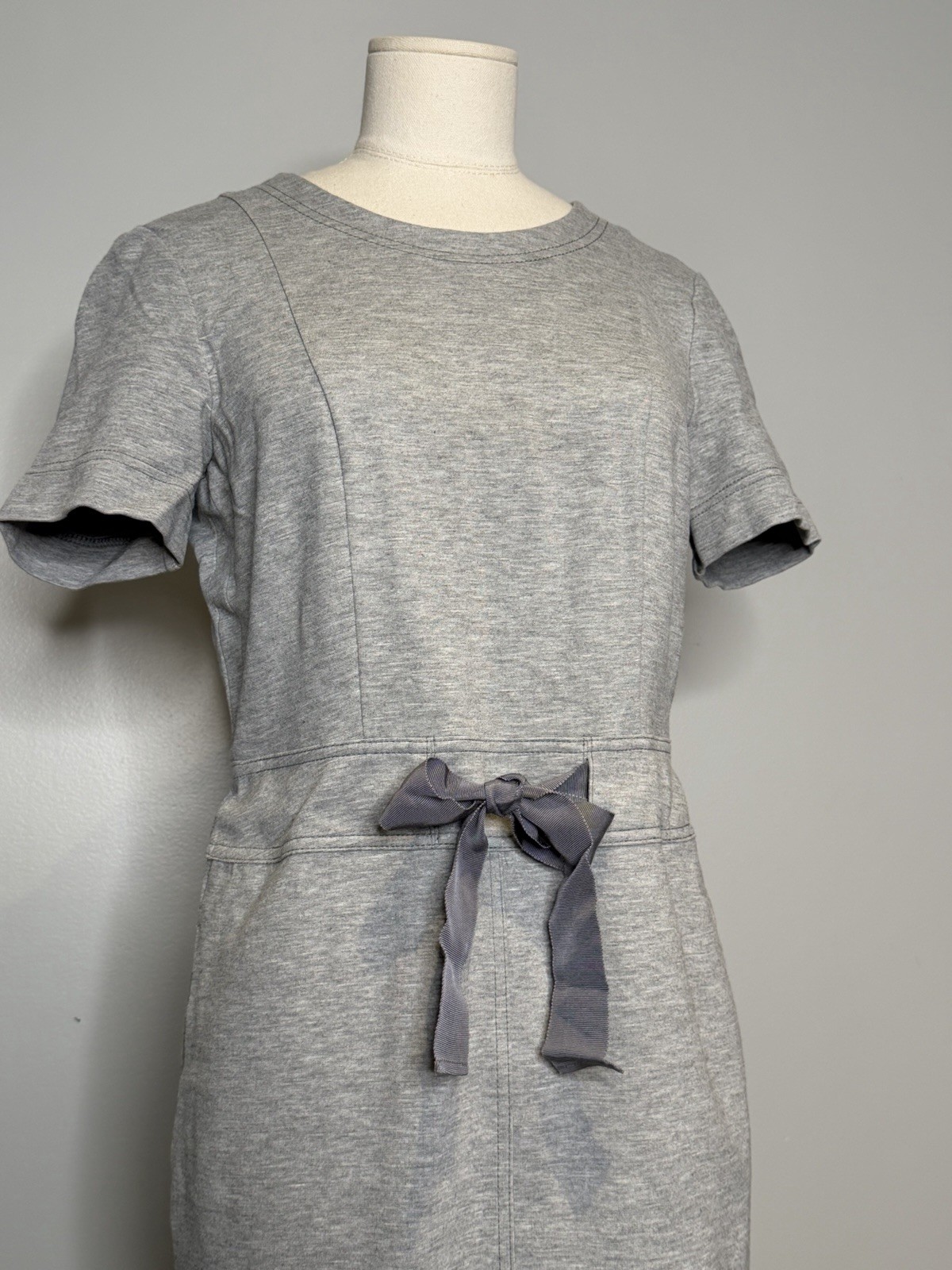 Escada Sport Grey Bow Front Sheath Dress Pockets Size EU 36 US Small