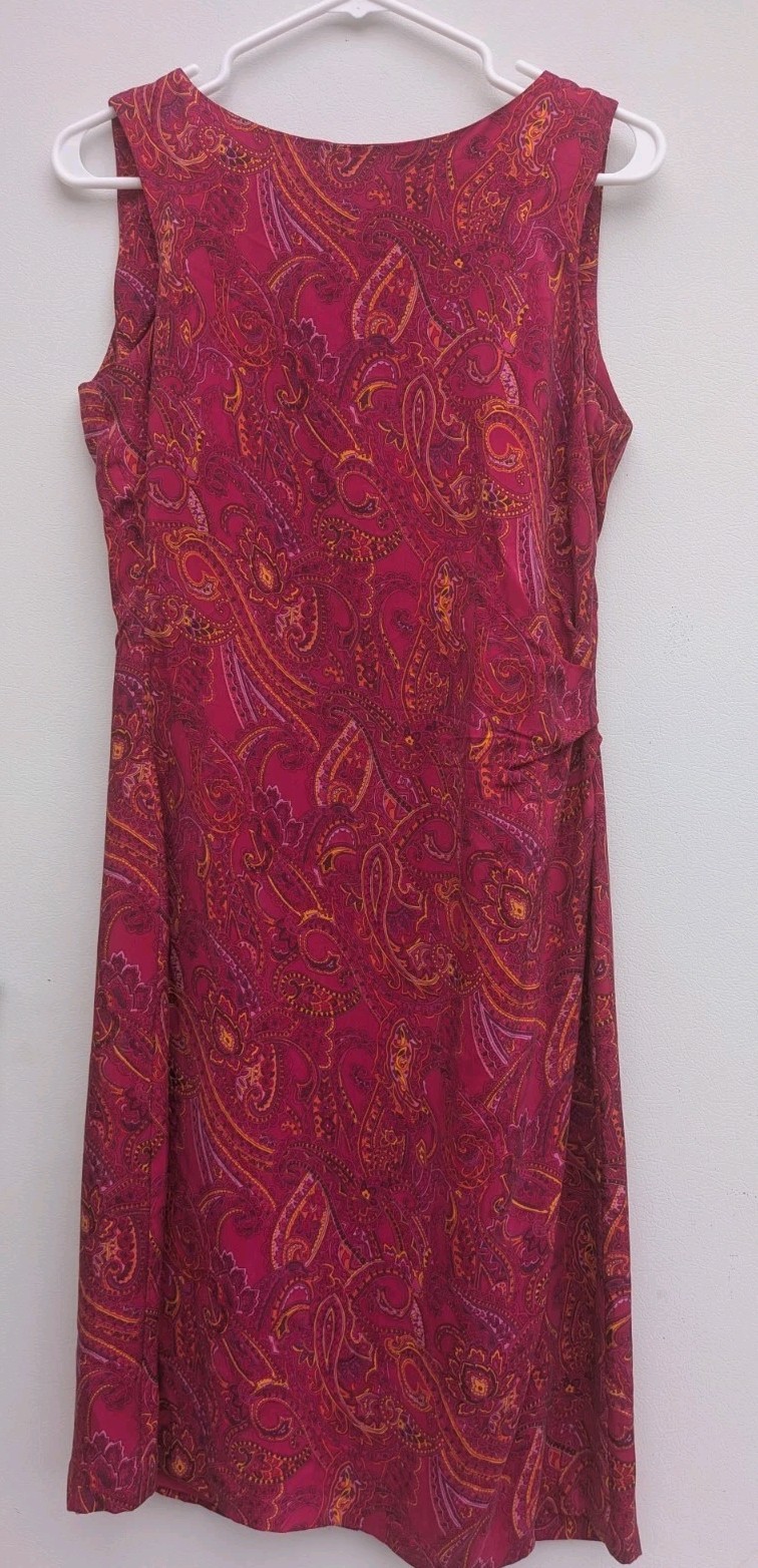 David Warren New York Silk Sz 8 Dress, Fuchsia Raspberry Paisley, Side Detail