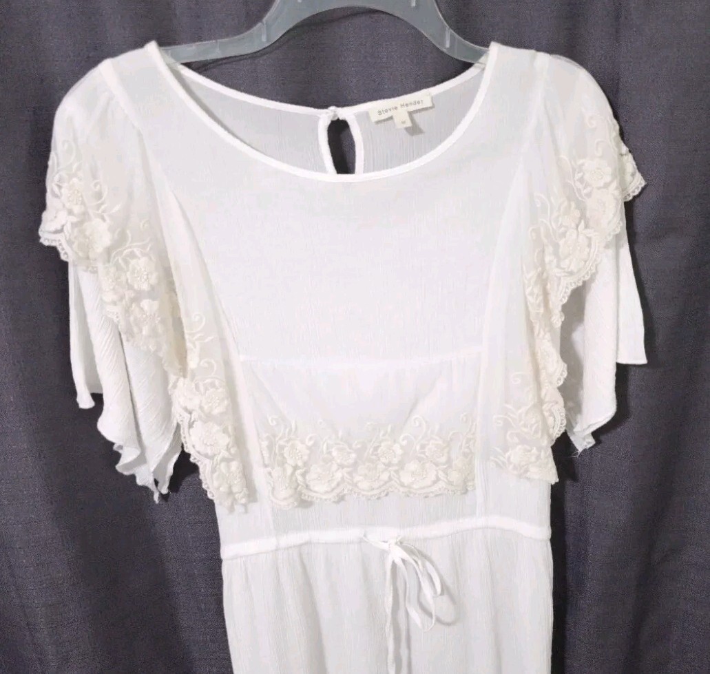 NEW Stevie Hender sz MEDIUM Romantic Lace Smock Dress Ivory Crinkle Short Sleeve