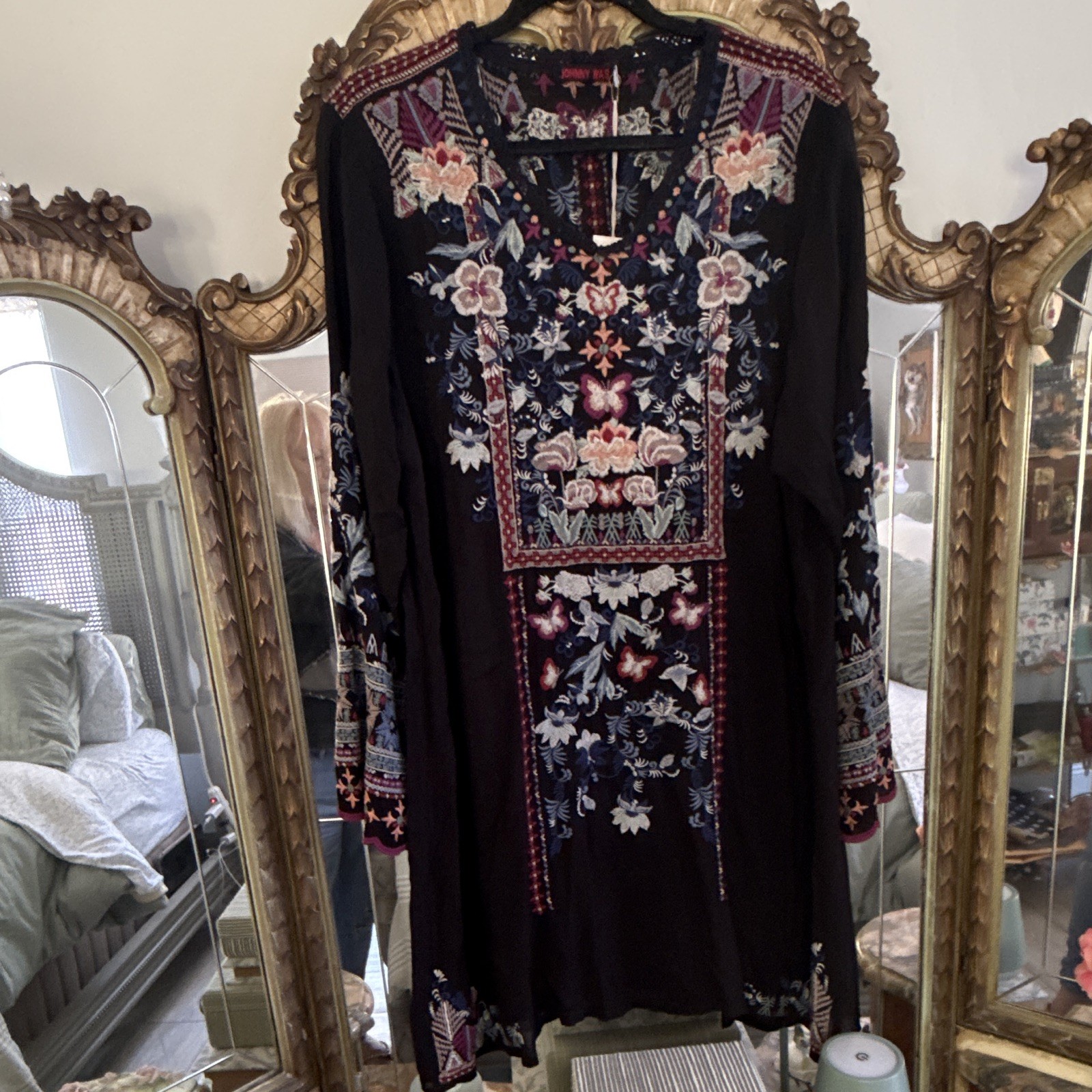 Johnny Was Black Embroidered Floral Dress Size XL Long Sleeve V-Neck