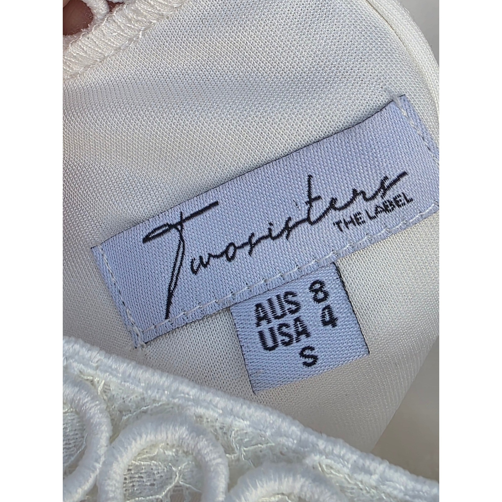 Two Sisters The Label White Lace Mini Dress Ruffle Keyhole Back Bridal Size 4 S