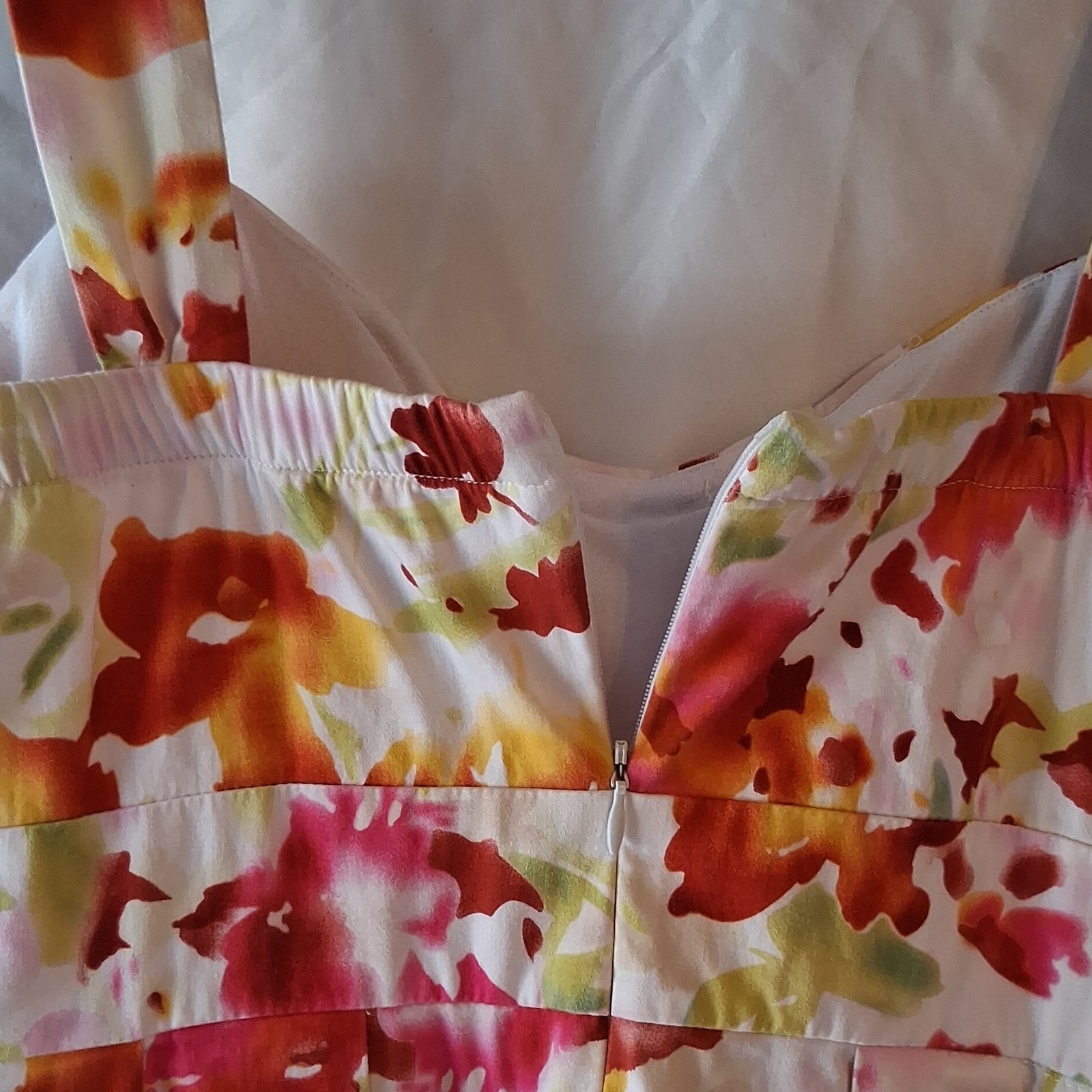 Roulette Floral Sweetheart Sleeveless Knee Sundress White/Pink 12 Lined Zip