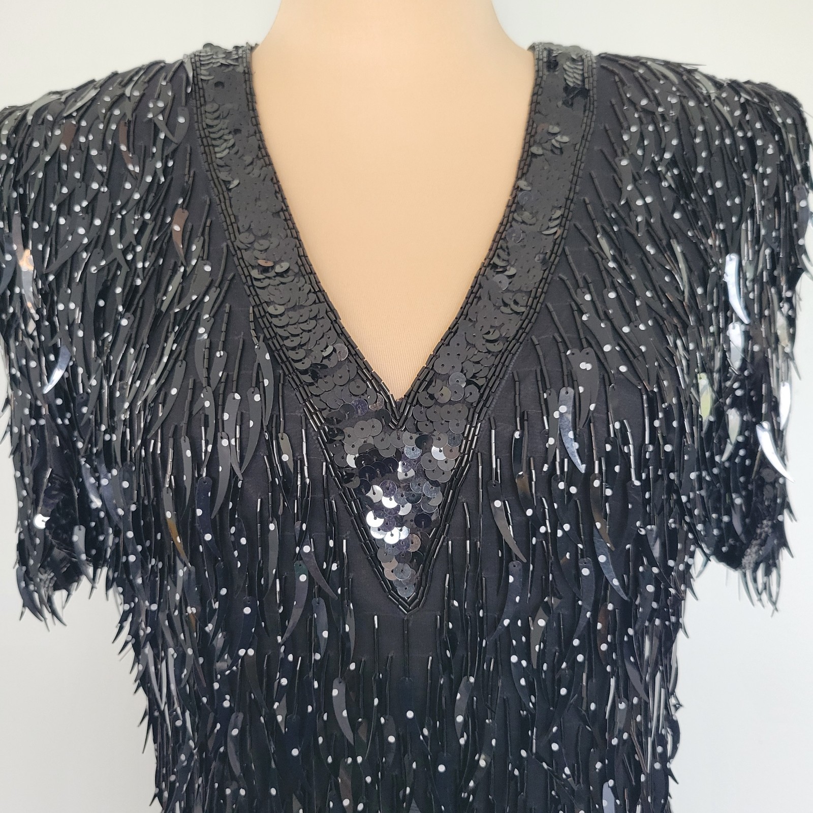 Vintage 100% Silk Black Polka Dots Sequined Beaded Fringe V-neck Dress Sz Medium