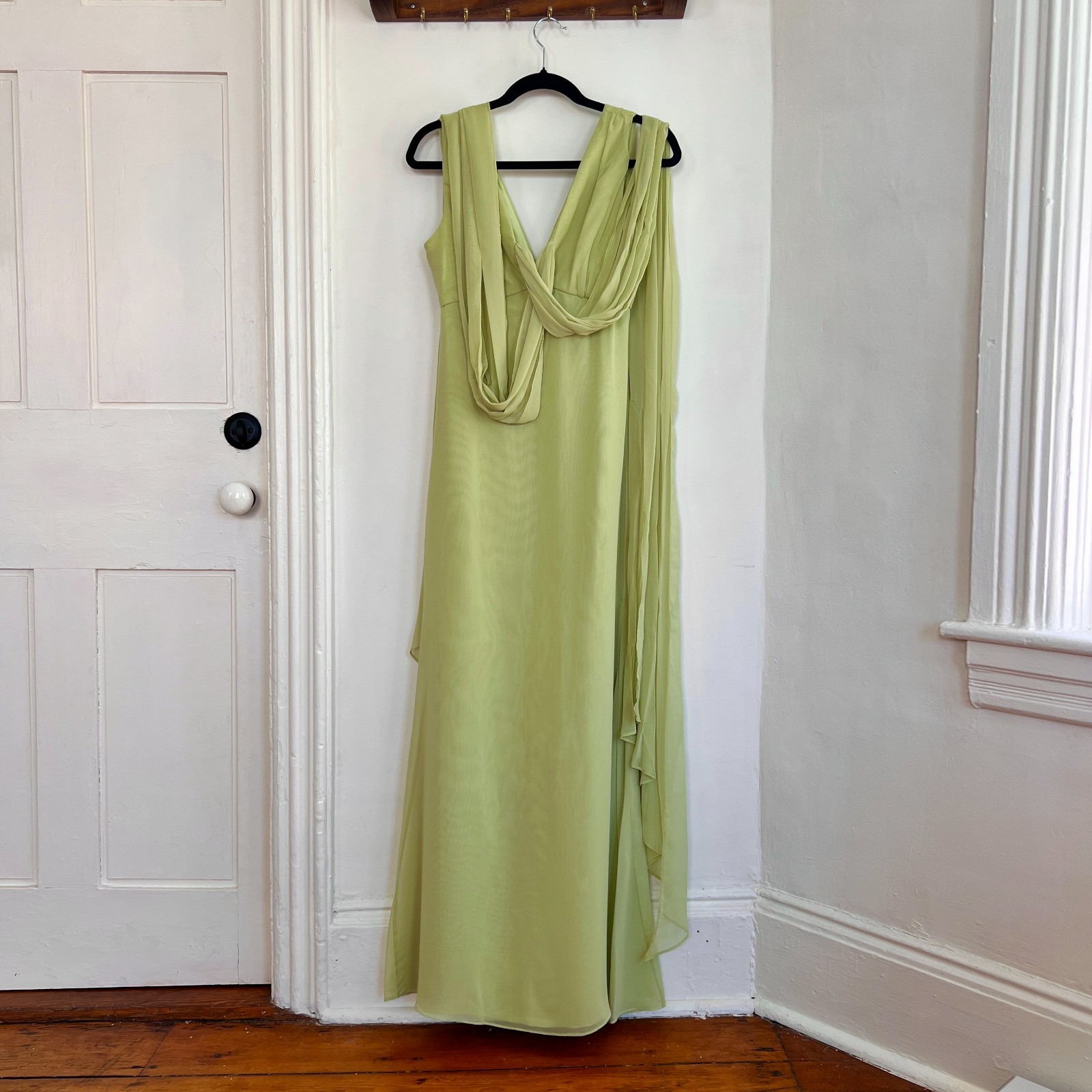 Vera Wang Sage Green Maxi Formal Dress Women’s 2 Draped Scarf Goddess Bridesmaid