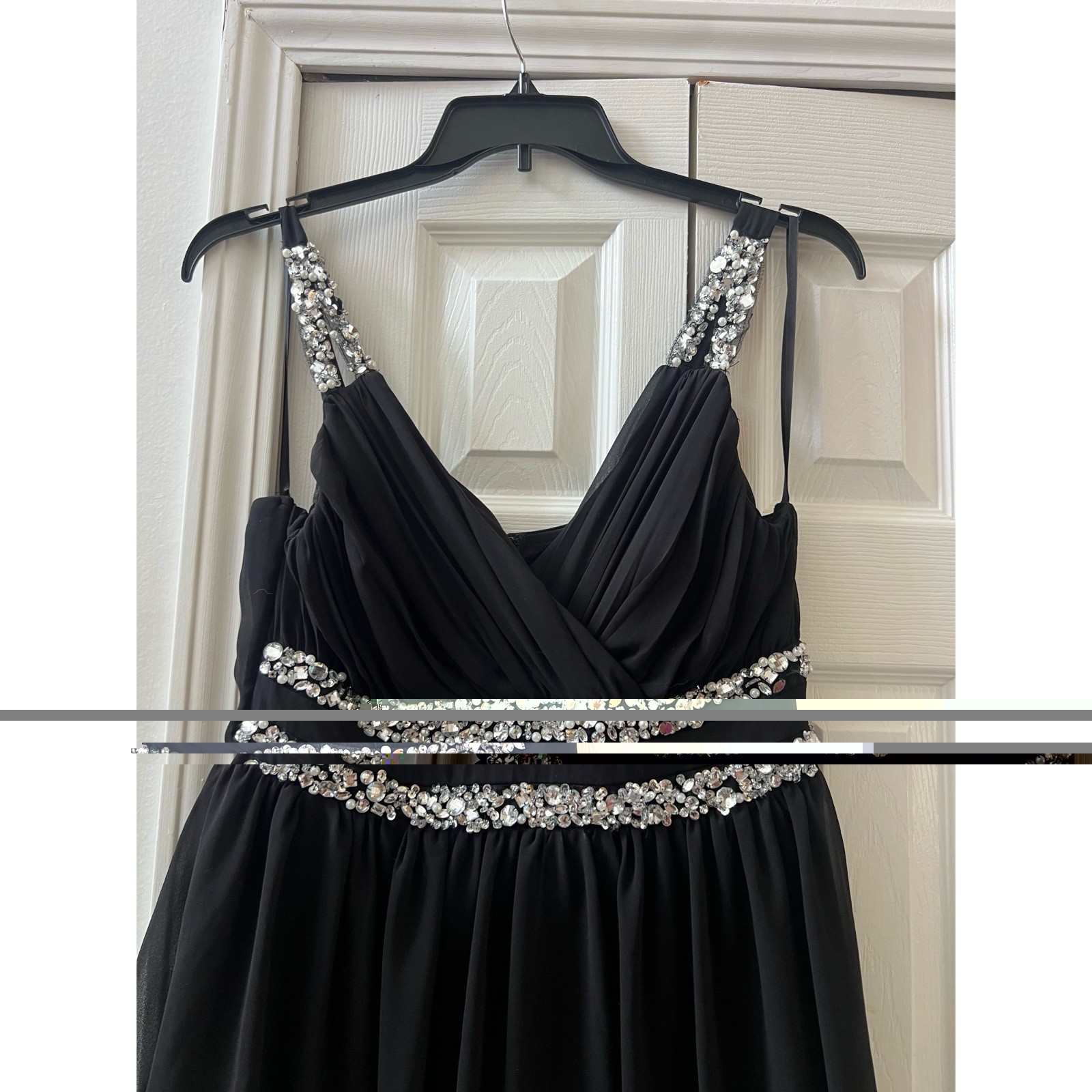 City Studio Black Chiffon V-Neck Spaghetti Strap Sequin Mini Dress – 13/NWT