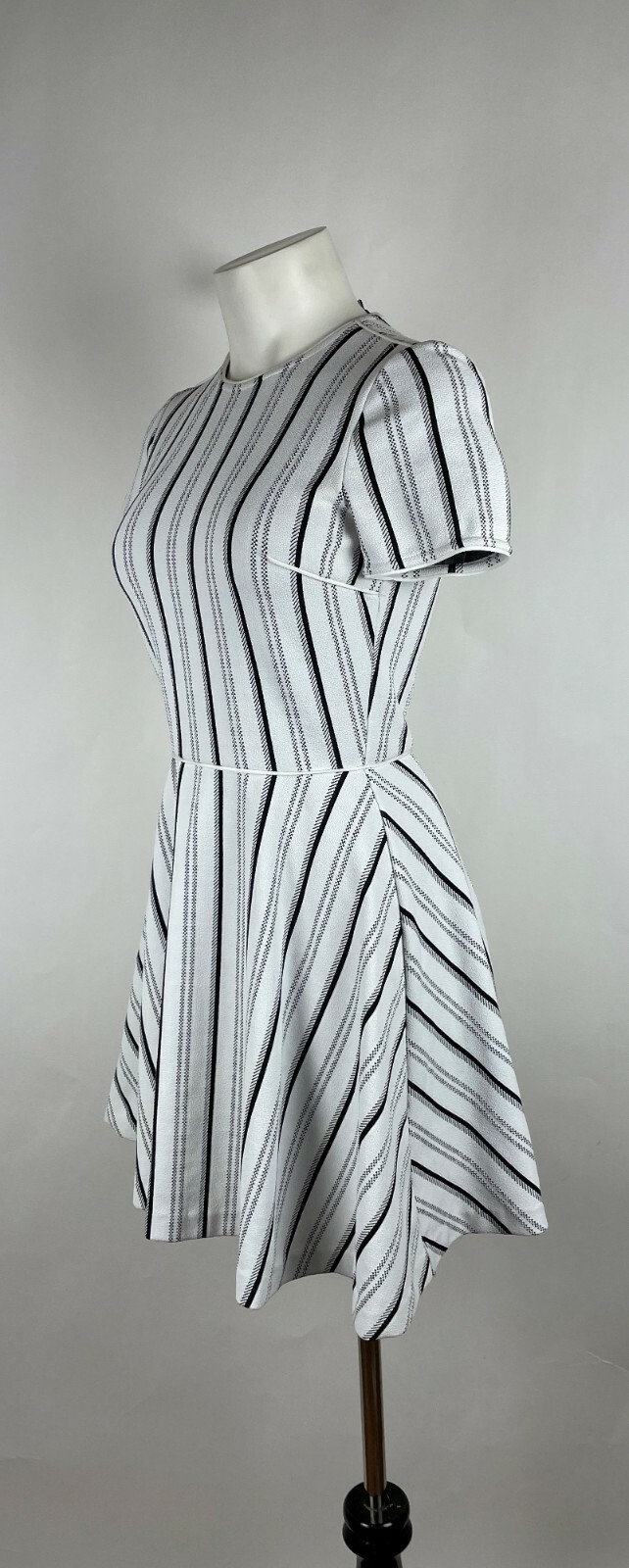OPENING CEREMONY – White striped ” FIT AND FLARE” Streetwear dress S