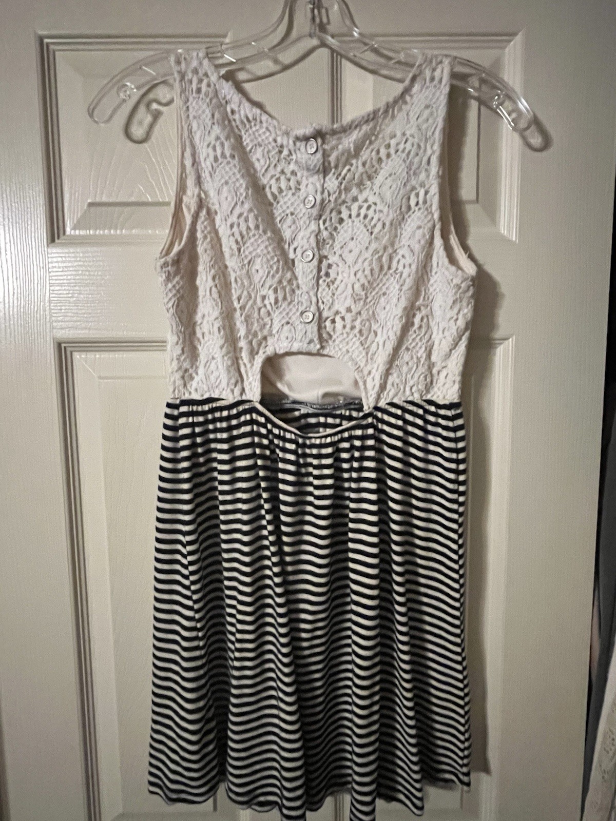 Juniors Speechless Sleeveless Scoop Neck Lace Striped Fit & Flare Knee Lined L