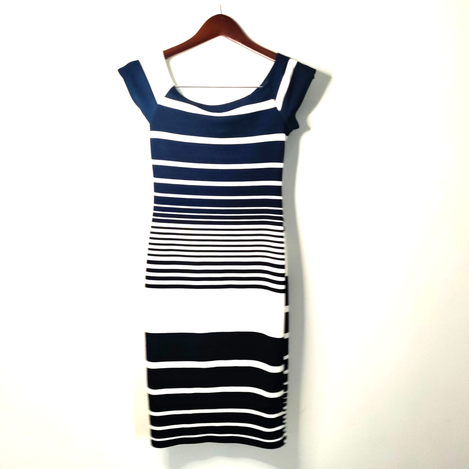 Bodycon Stretch NAVY Striped Nautical Tropical Resort Party Wedding Sexy Dress M