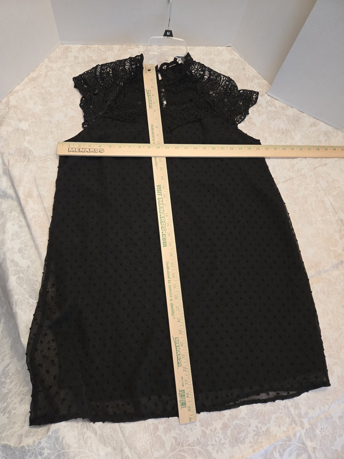 Ladies Shift Black Lace Cocktail Dress Unbranded size XL Lined short lace bodice