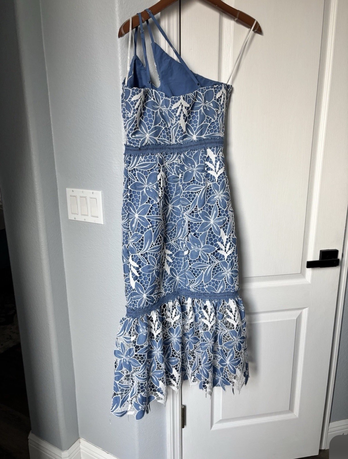 Petal and Pup NEOMI ONE SHOULDER MIDI DRESS- BLUE Size XS New Without Tags