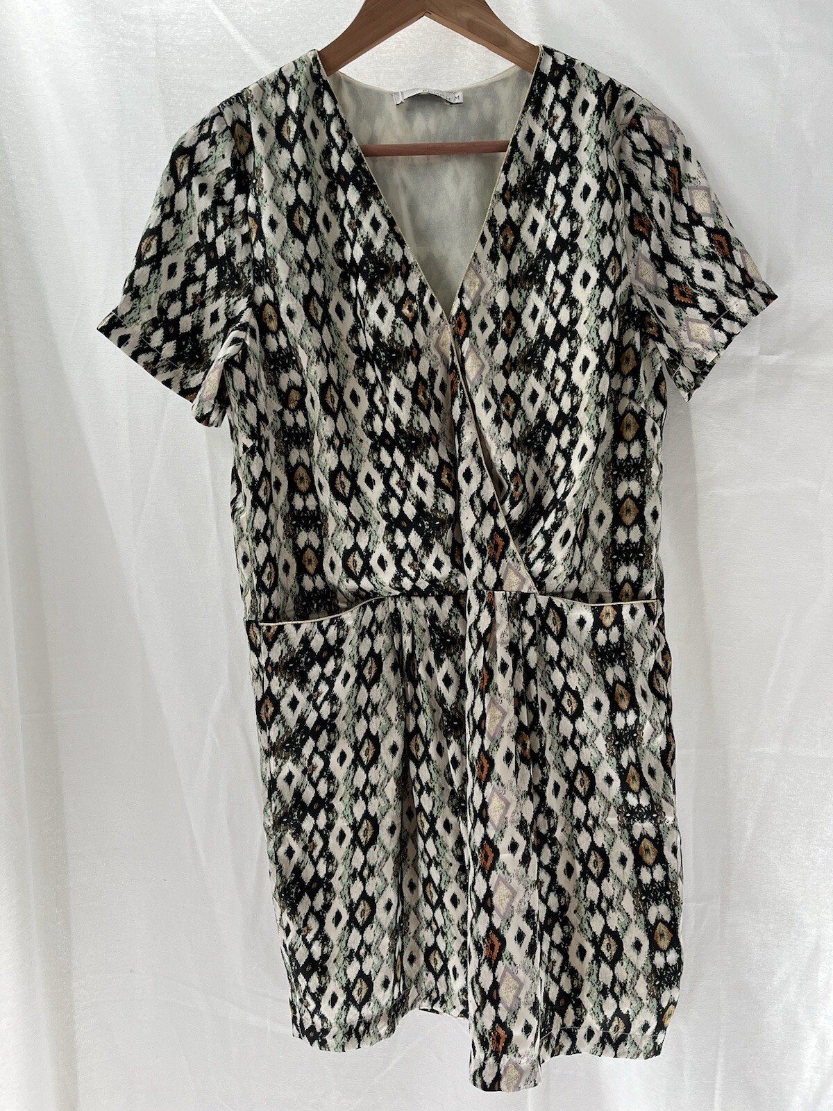 FRNCH lucy paris Dress Women’s Sz M Ivory Black Chic Contemporary Chic Parisian