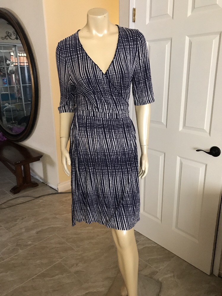 Wrap front dress UTTAM Boutique London size 2/4 NWOT