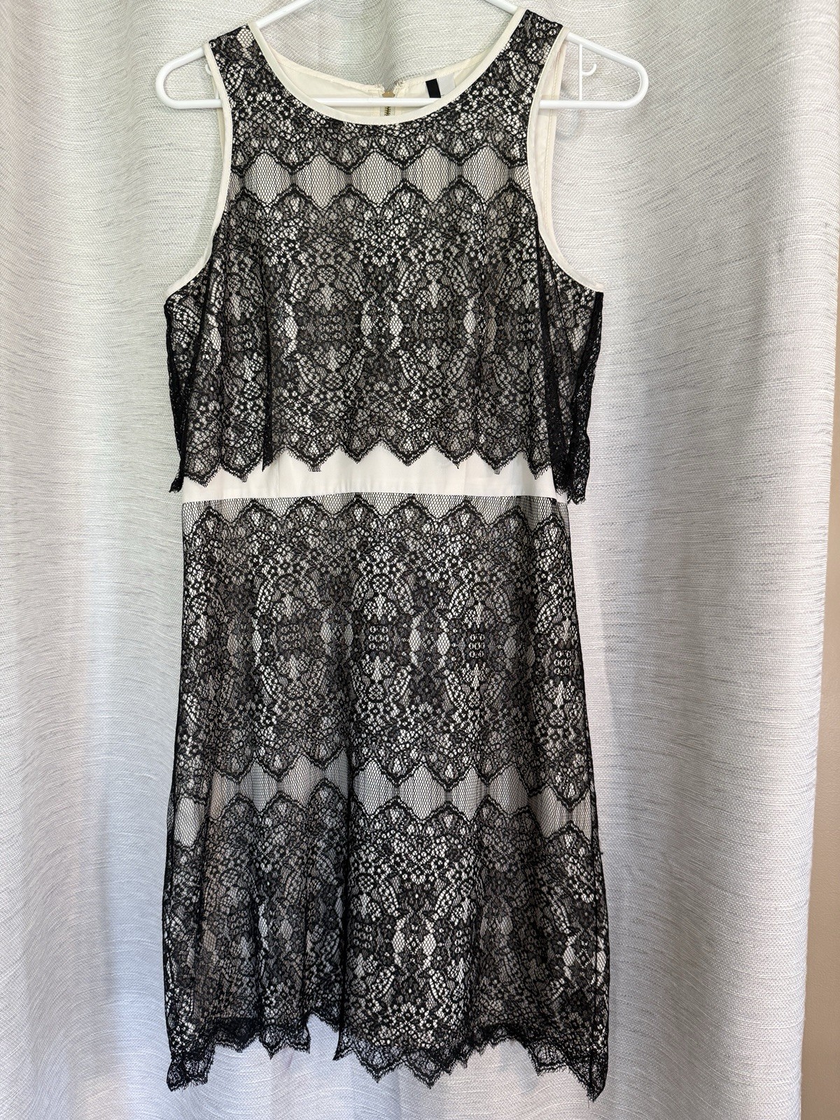 Kensie Women’s Black Floral Lace Sheath Dress Beige Lined Zip Sleeveless Sz S