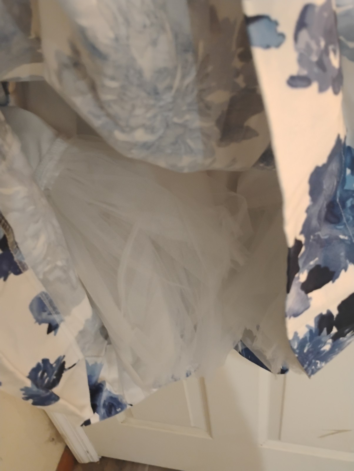 Teeze Me Fit Flare Dress Size 7 Juniors White Blue Floral Pleated Sleeveless