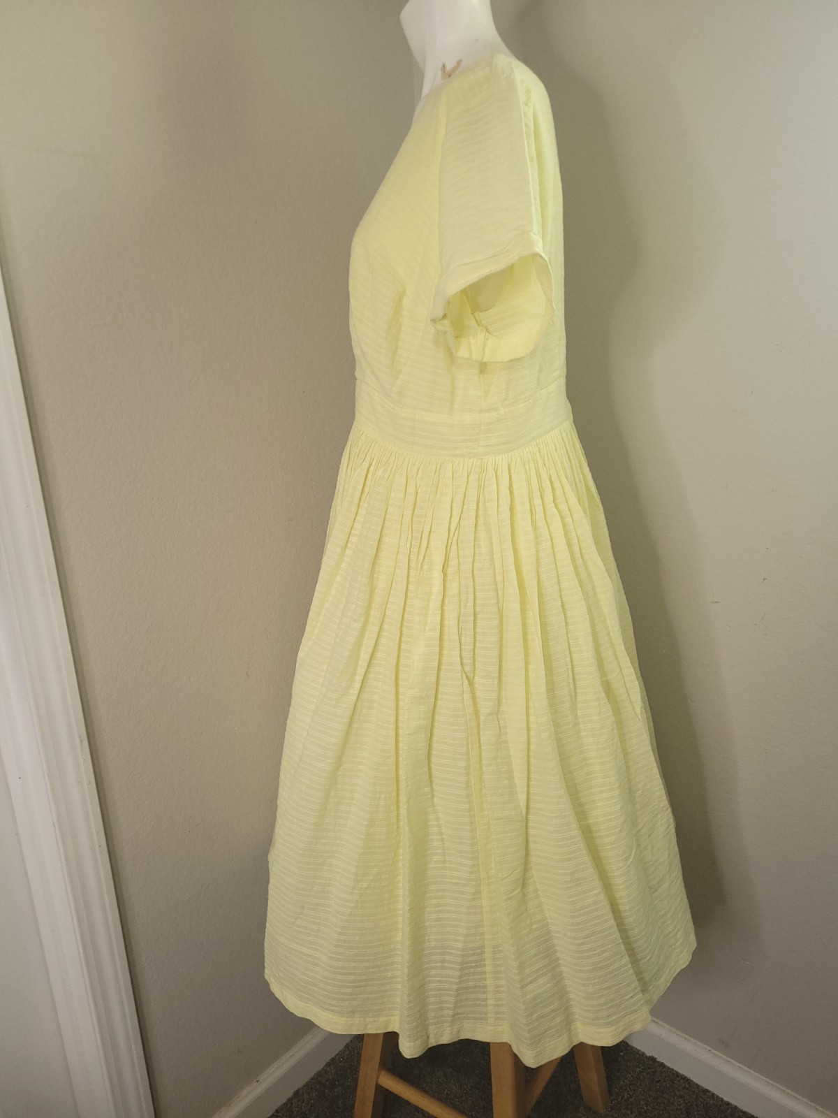 ModCloth size 18 maxi long dress yellow lining faux button pleated smocked
