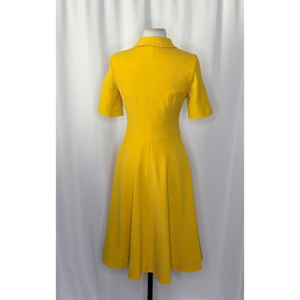 DRESS THE POPULATION Mallory Point Collar Half Zip Midi Dress Solid Yellow XS