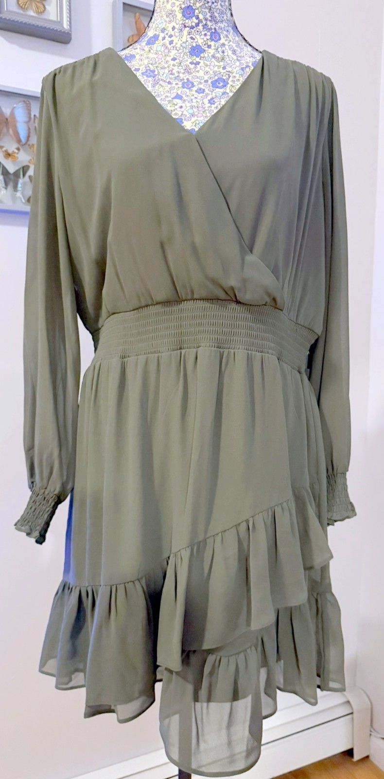 NWT Vince Camuto Women’s L Khaki Green Fit & Flare Faux Wrap Dress w Ruffle Hem